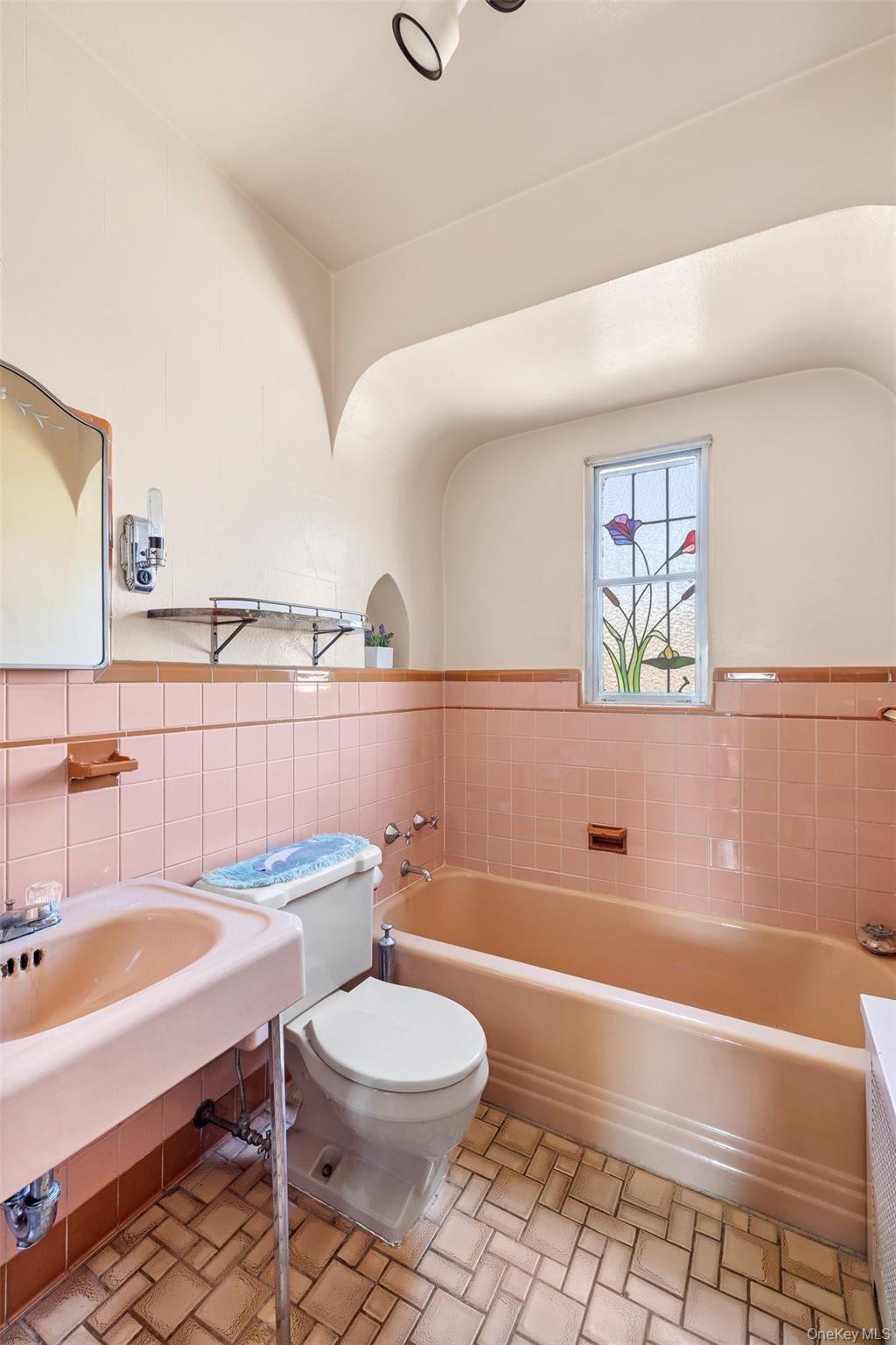 7709 82nd Street Property Photo 13