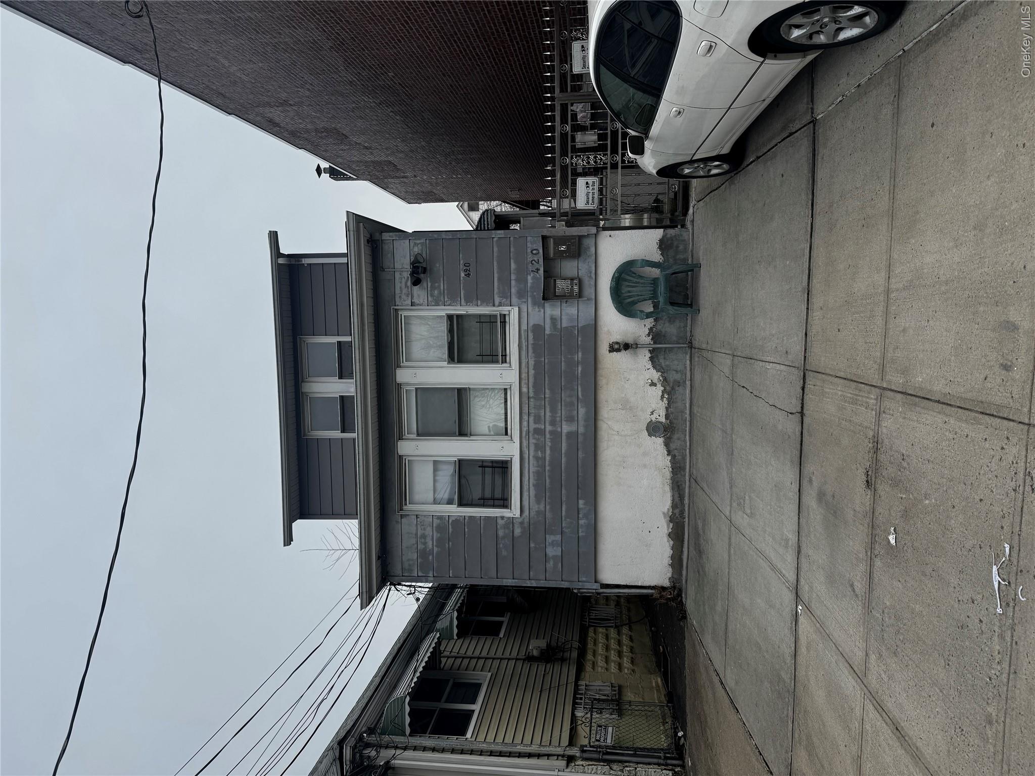 420 Thieriot Avenue 2 Property Photo 1
