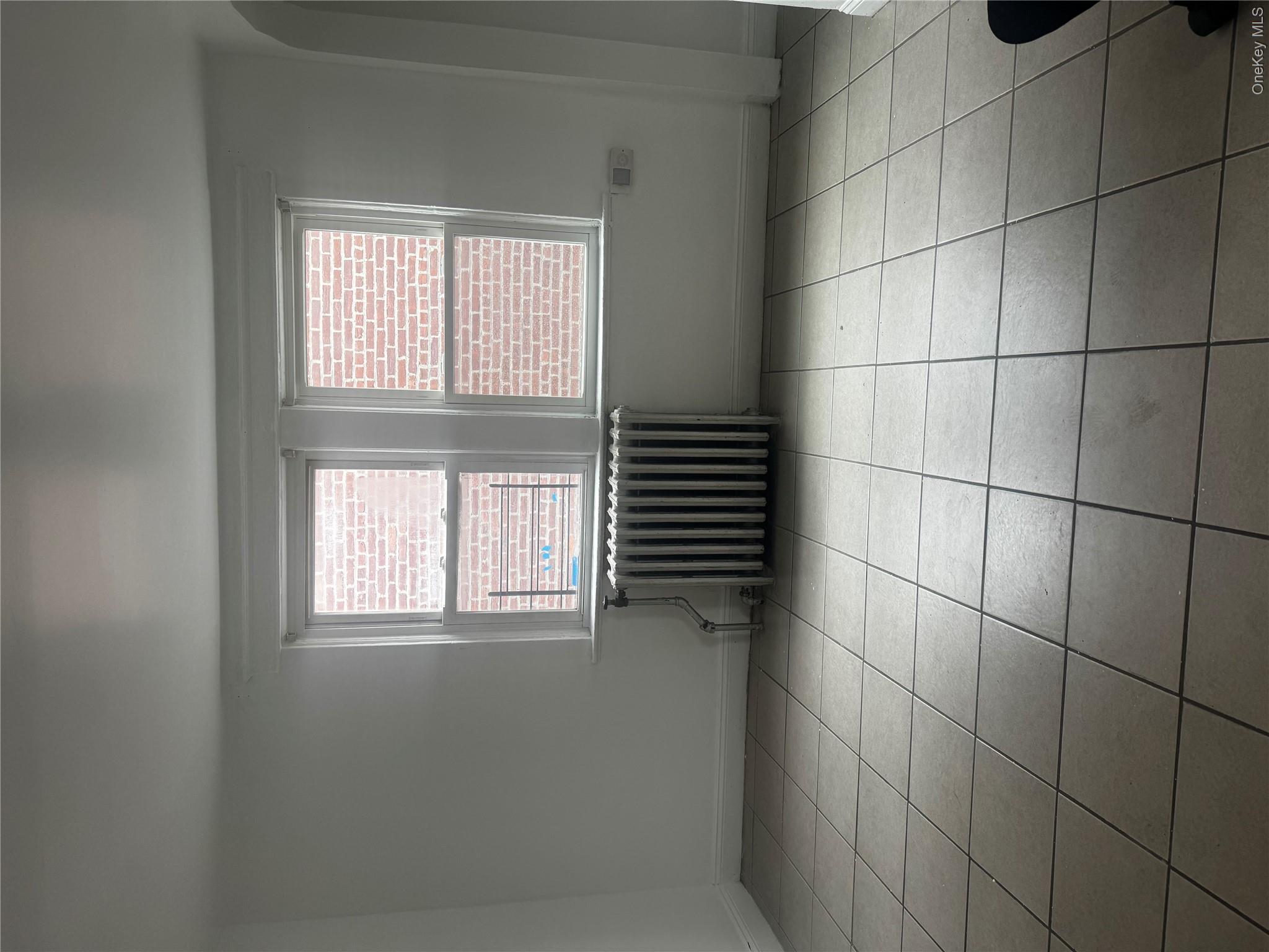 420 Thieriot Avenue 2 Property Photo 3