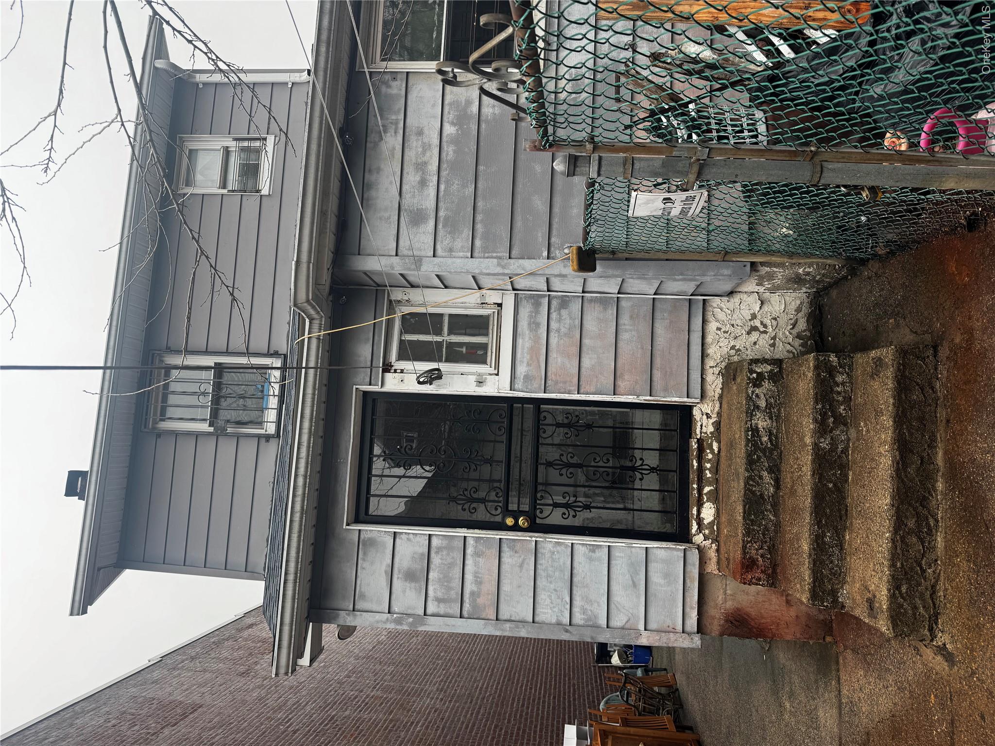 420 Thieriot Avenue 2 Property Photo 5