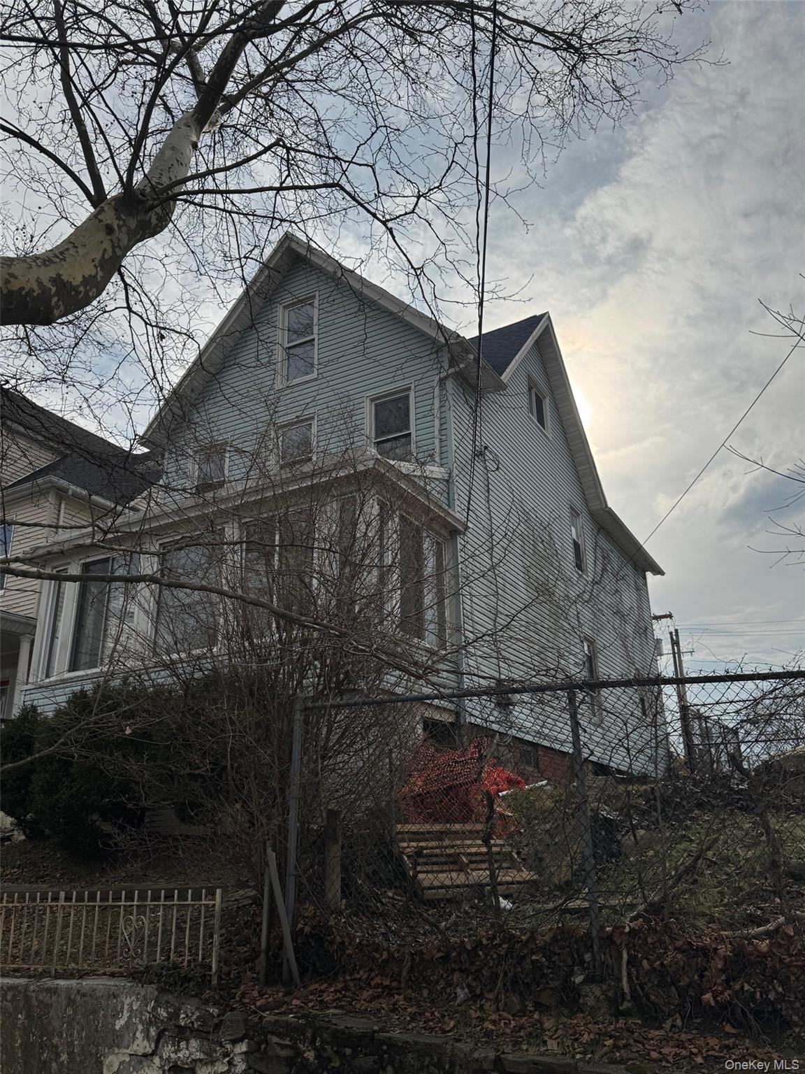 42 Union Avenue Property Photo 3