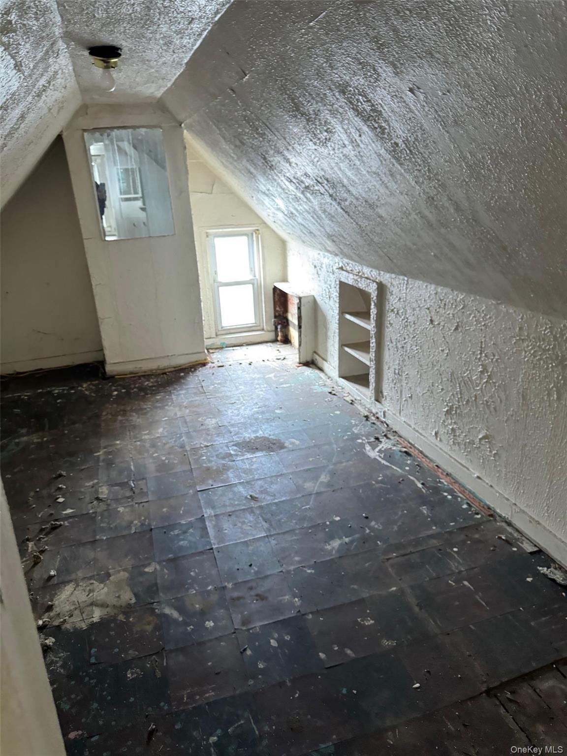 42 Union Avenue Property Photo 13