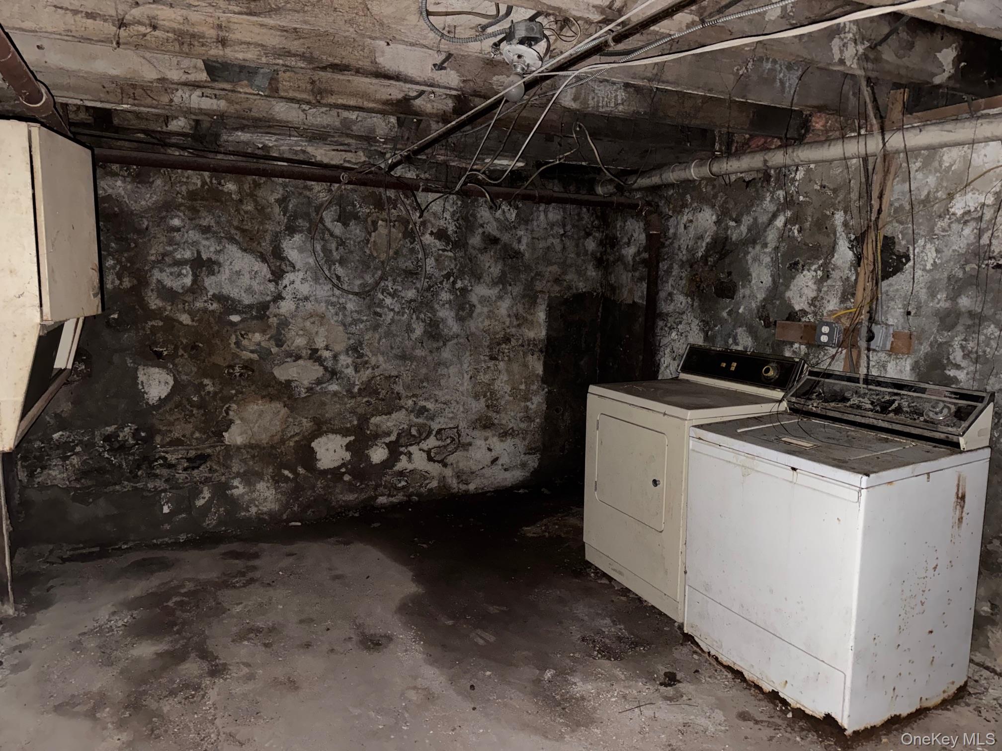42 Union Avenue Property Photo 14