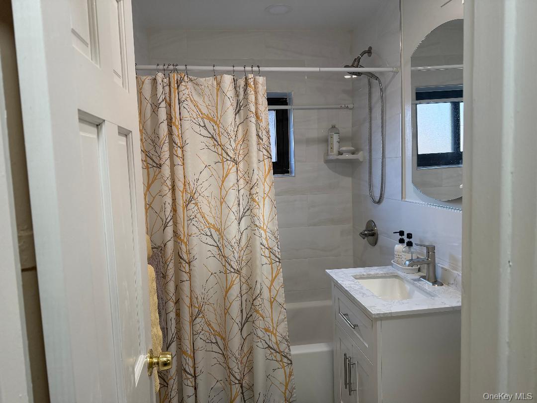 87-15 204th Street B51 Property Photo 11