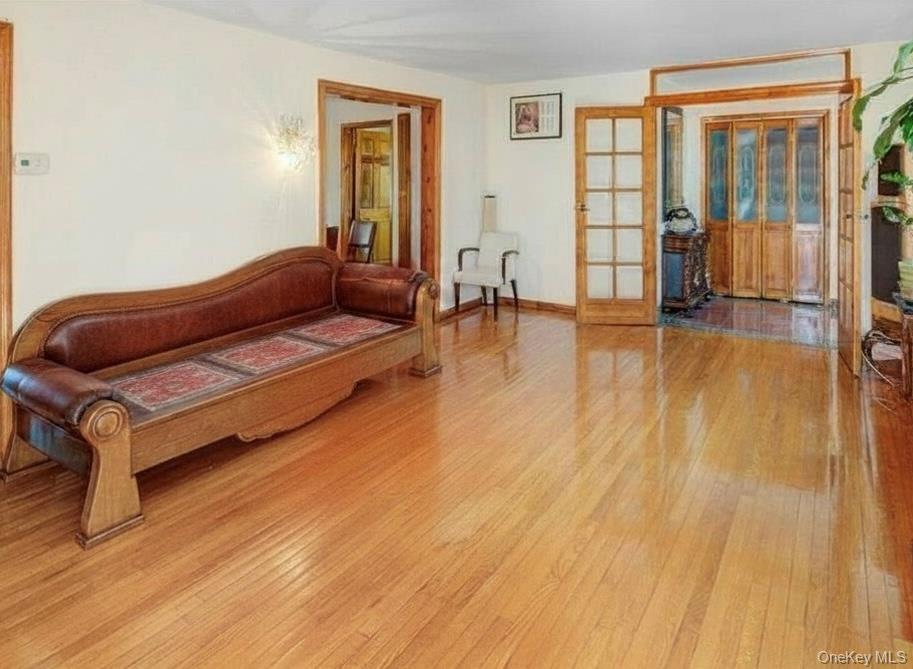 4012 166th Street Property Photo 4