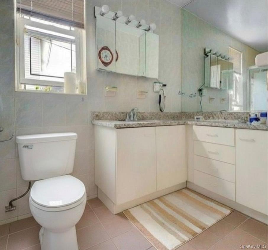 4012 166th Street Property Photo 11