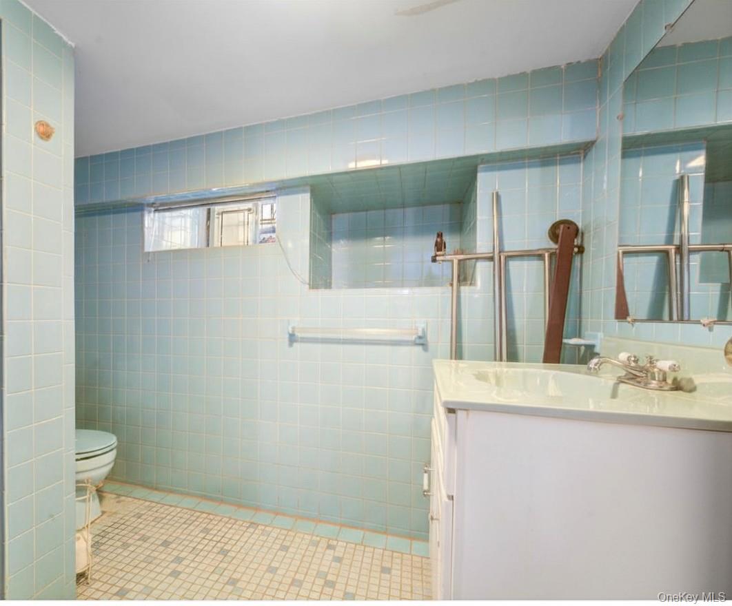 4012 166th Street Property Photo 23