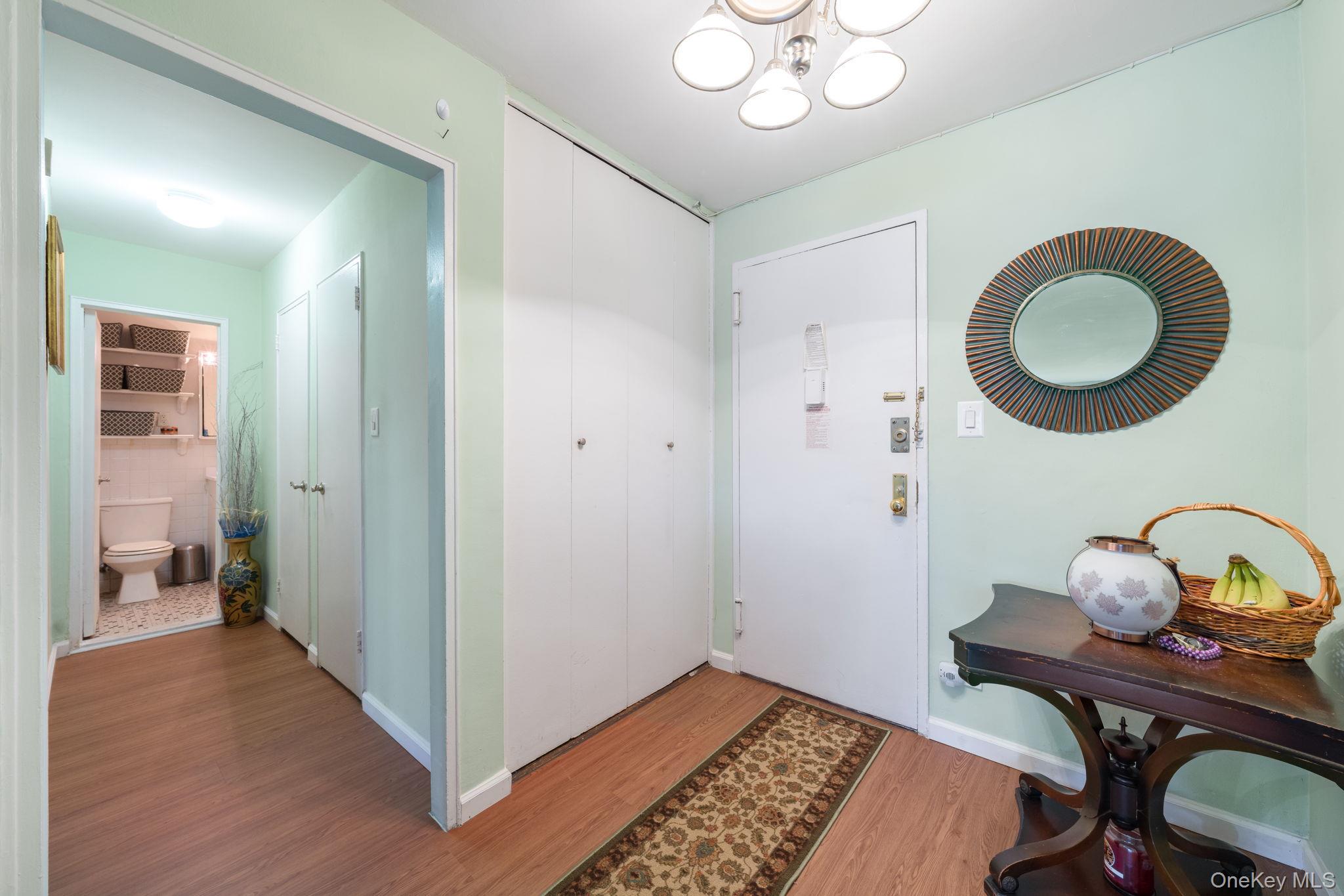 85-15 Main Street 3e Property Photo 1