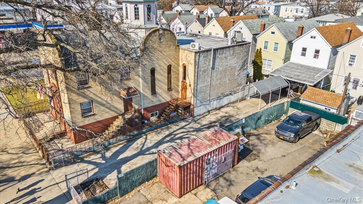 104-33 Atlantic Avenue Property Photo 4