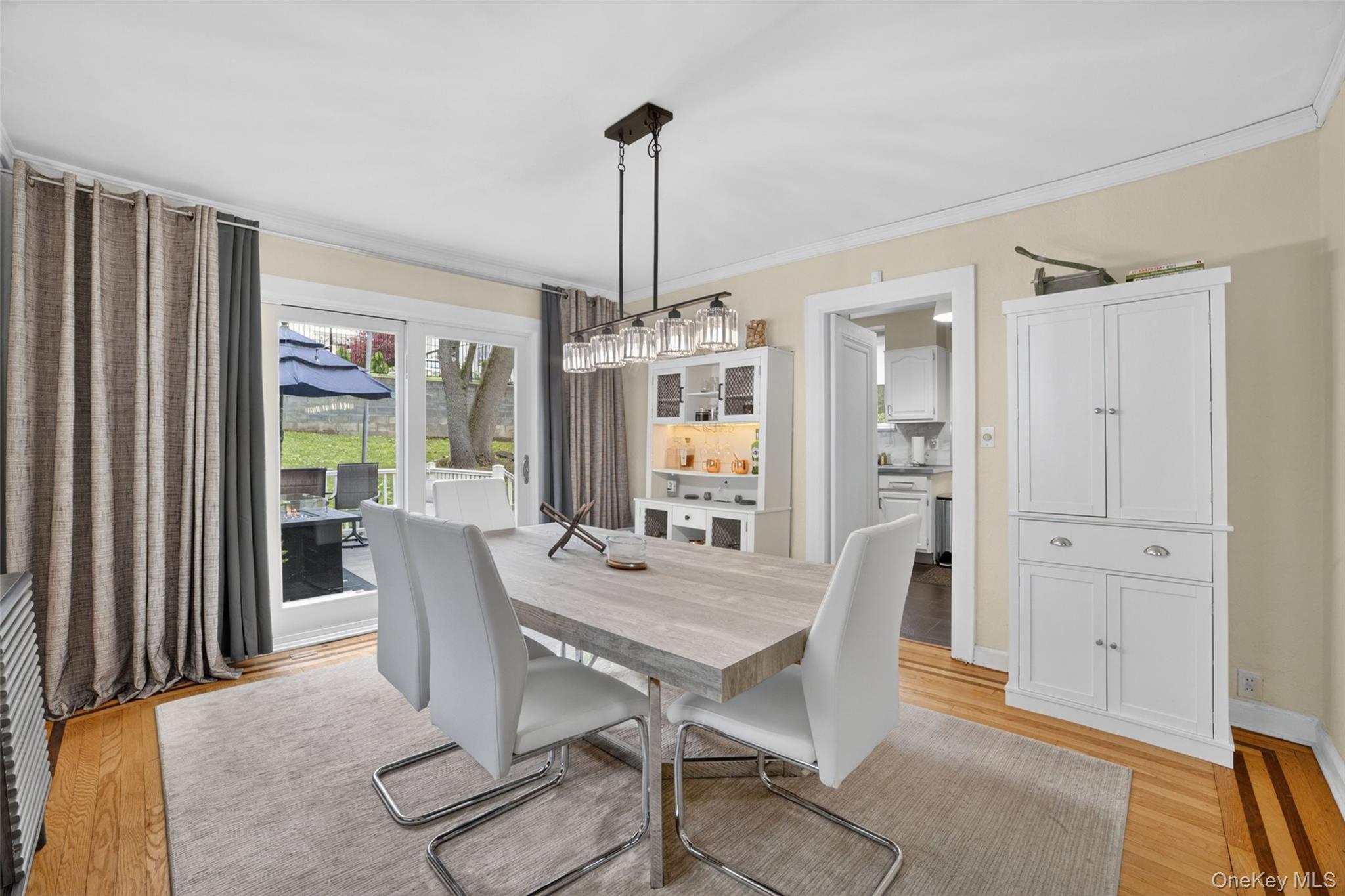 54 Midland Avenue Property Photo 13