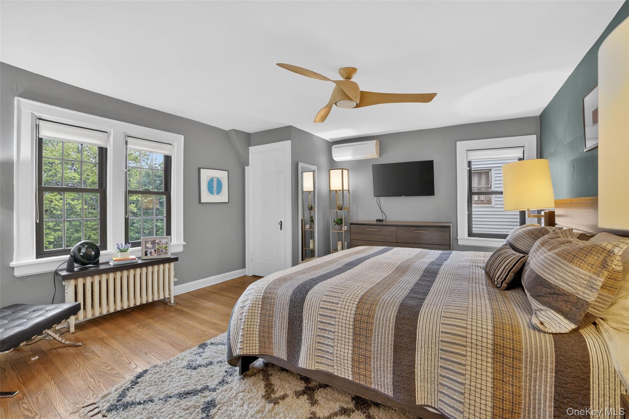 54 Midland Avenue Property Photo 21