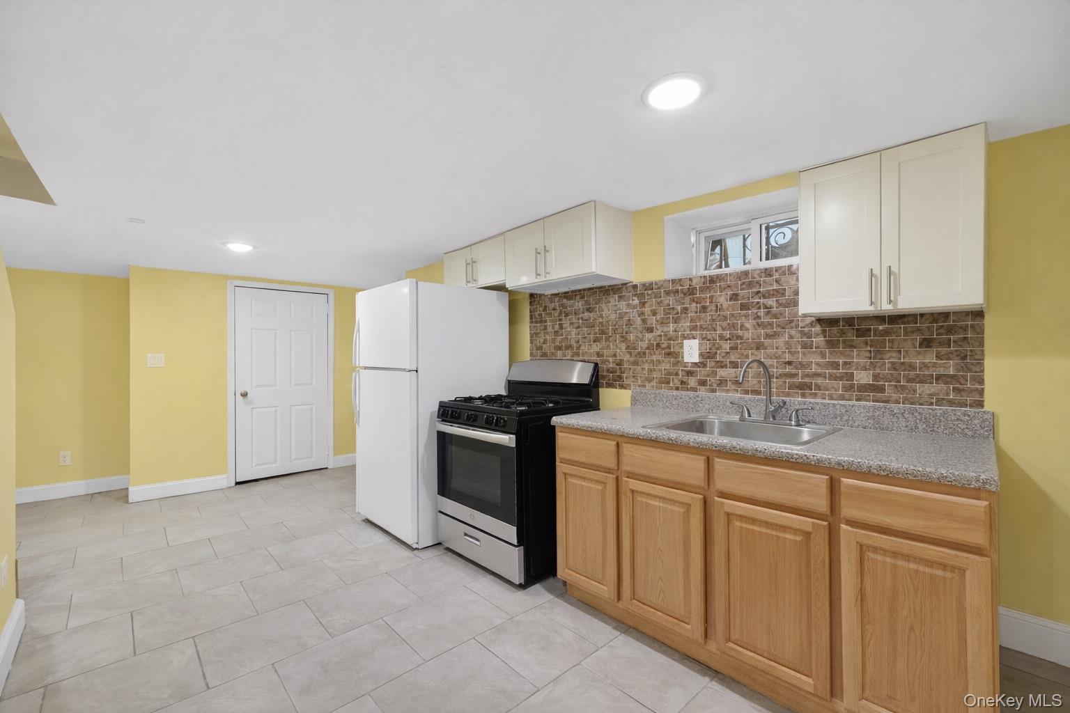 120-30 226th Street Property Photo 23