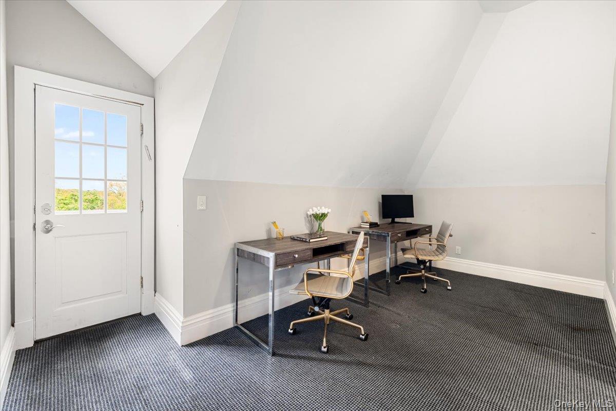 1162 North Avenue Property Photo 19