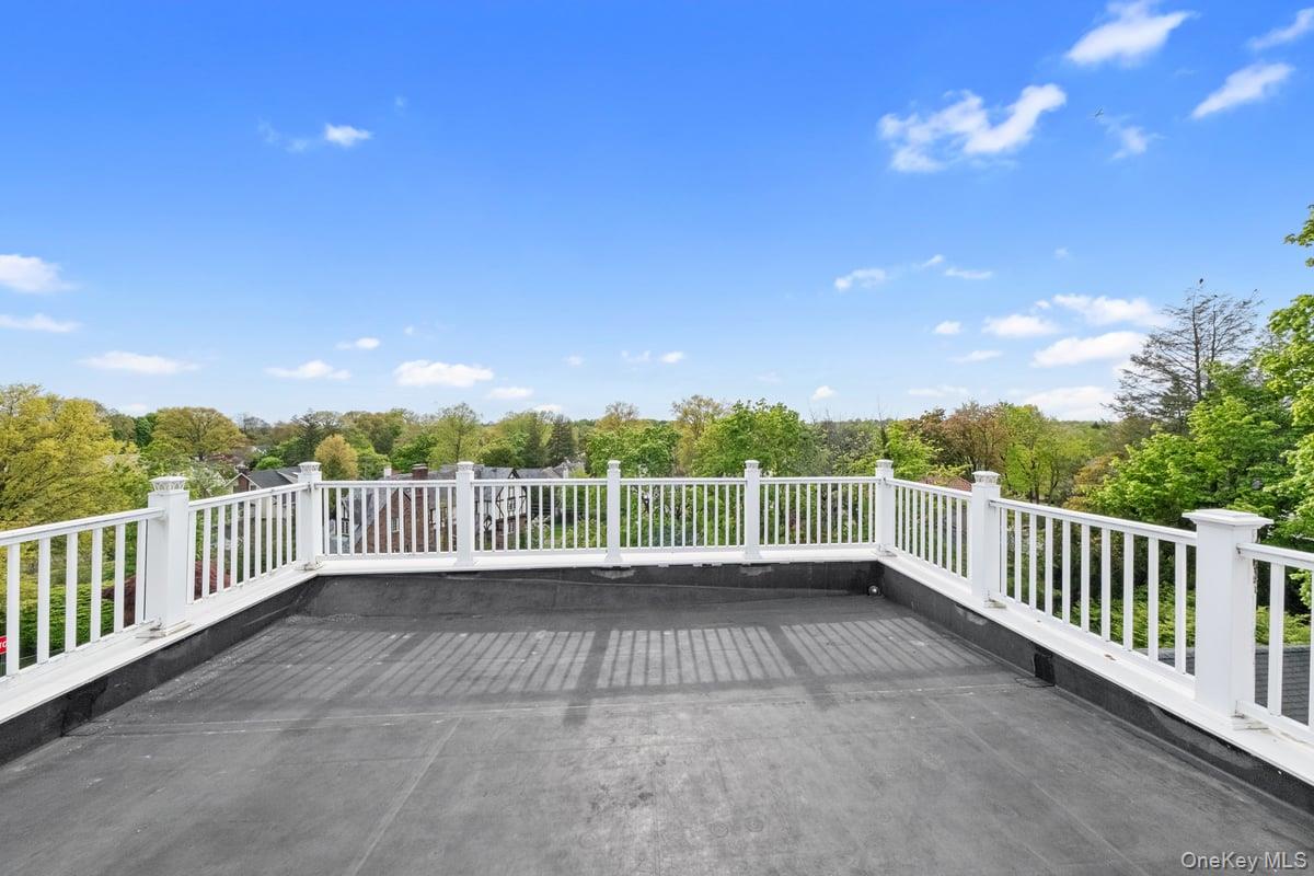 1162 North Avenue Property Photo 20