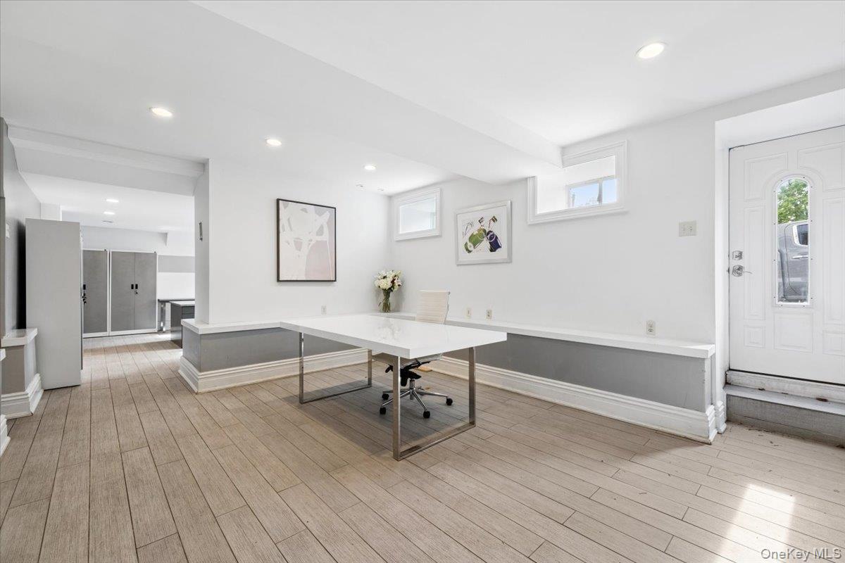 1162 North Avenue Property Photo 23