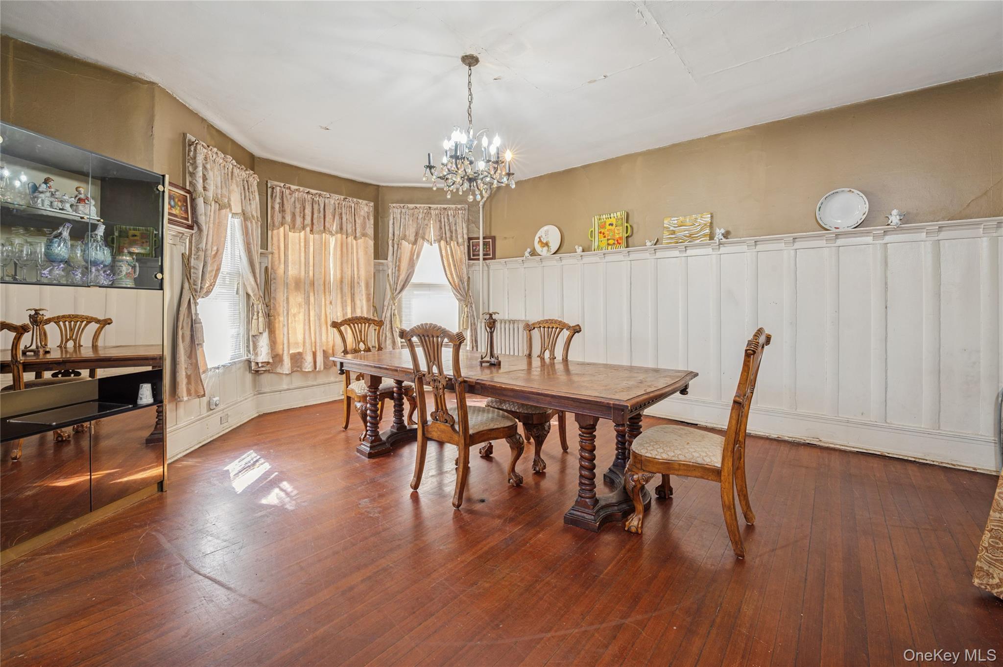 7 The Court Property Photo 11