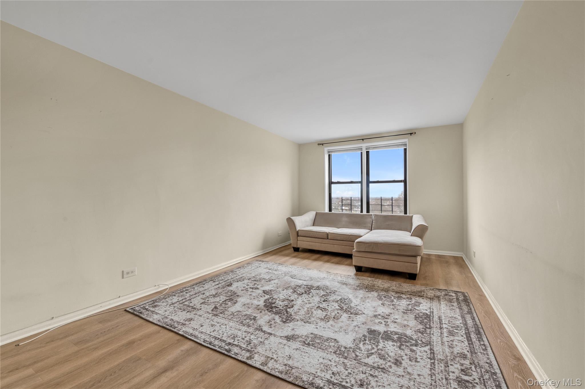 83-75 Woodhaven Boulevard 6u Property Photo 9