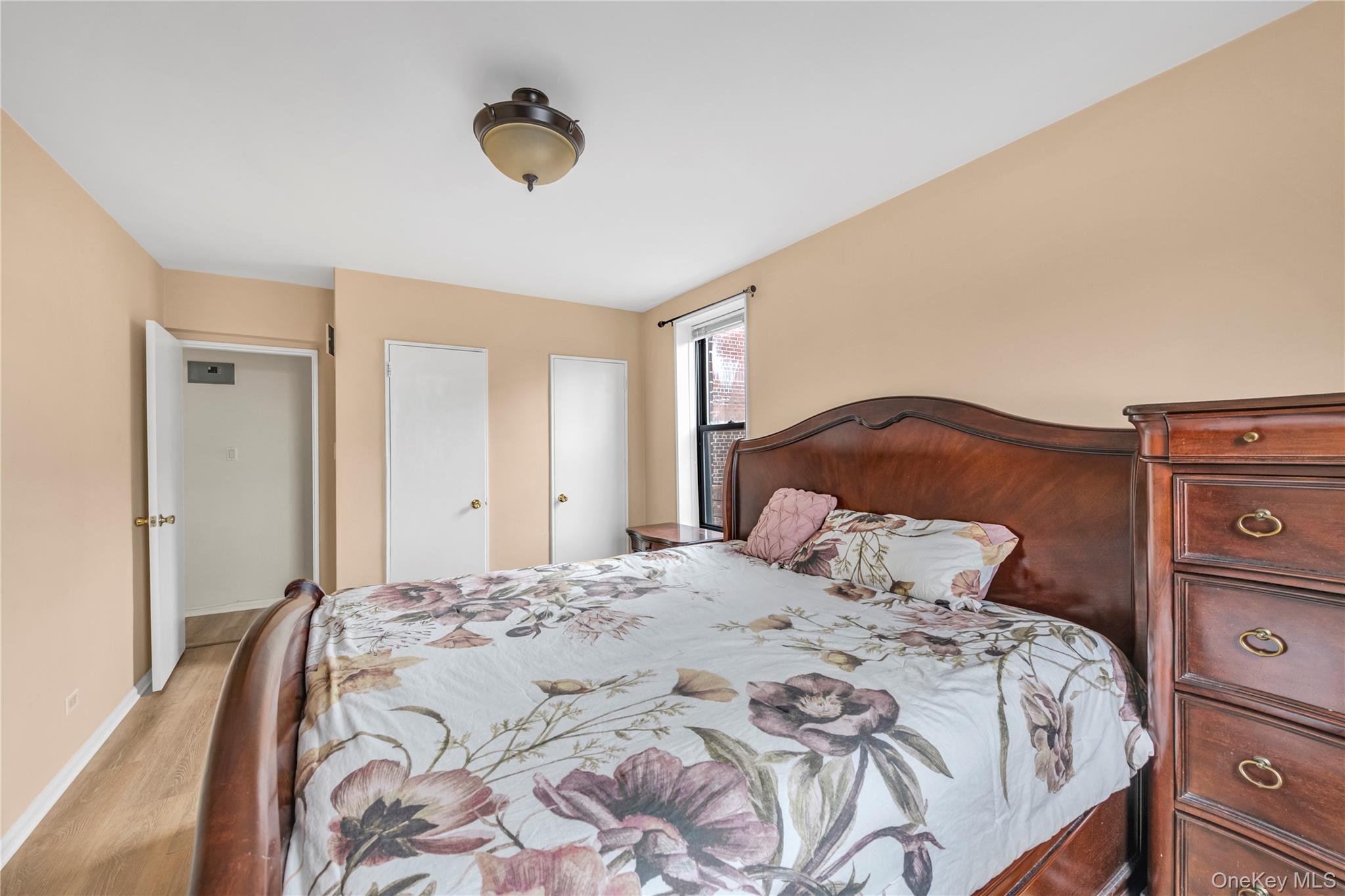 83-75 Woodhaven Boulevard 6u Property Photo 12