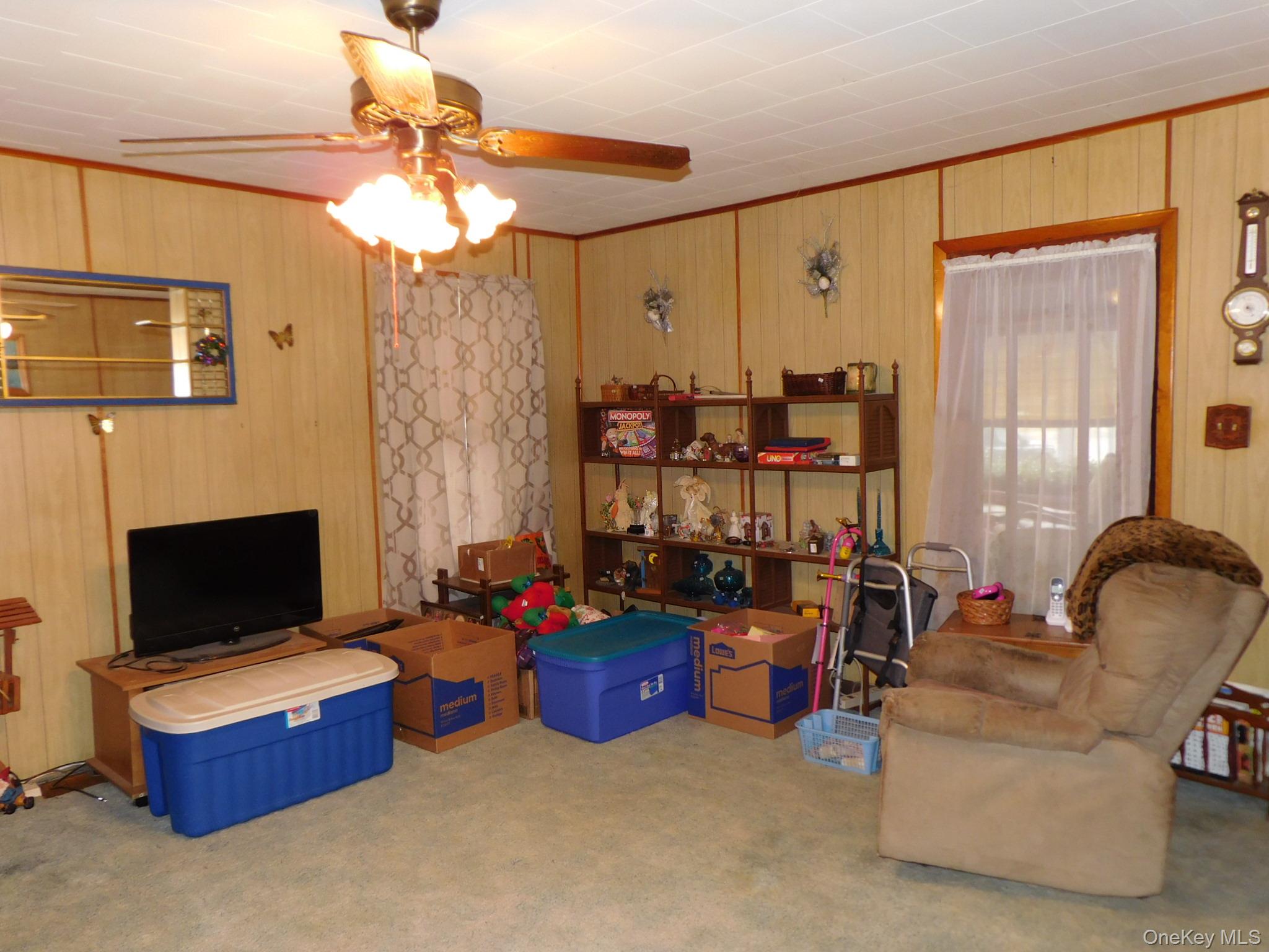 75 Stockton Avenue Property Photo 9