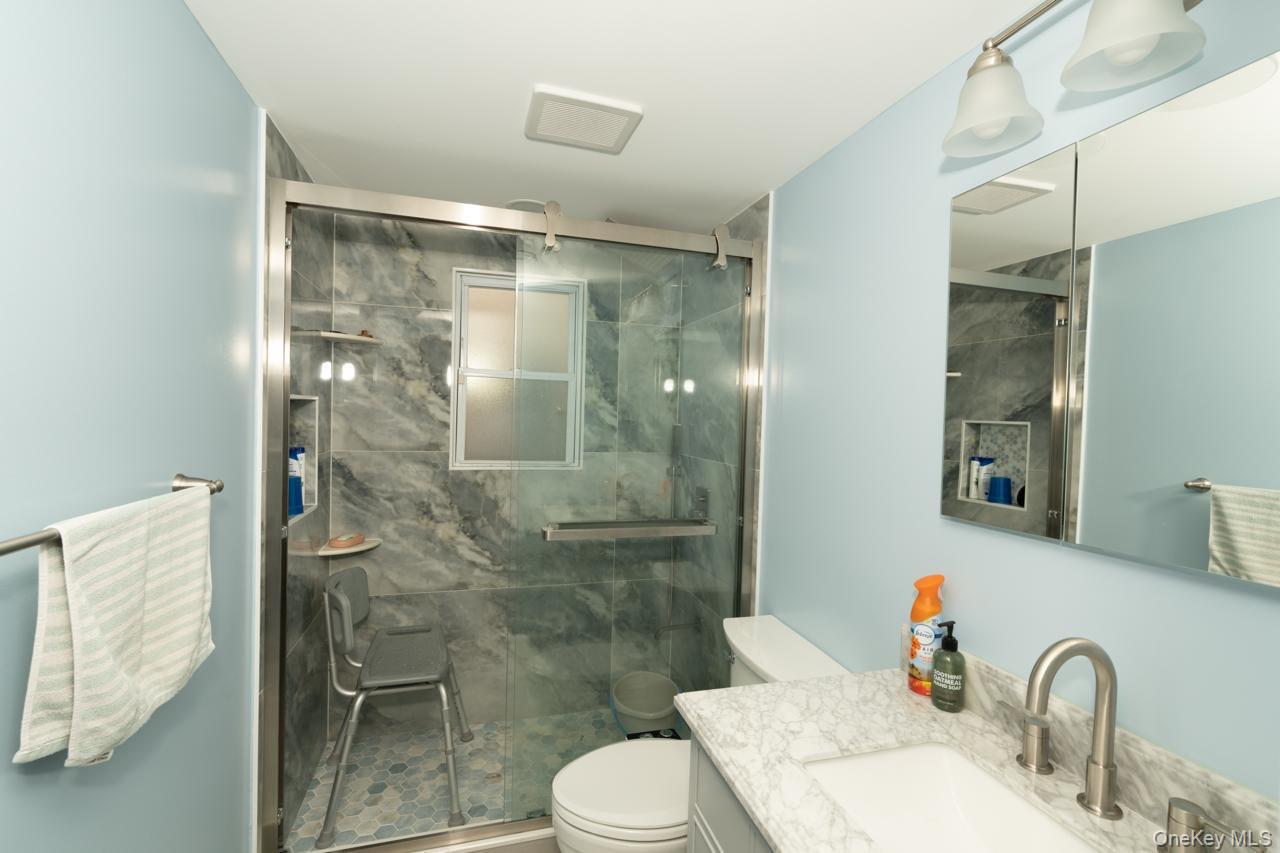 305 S 10th Street Property Photo 21