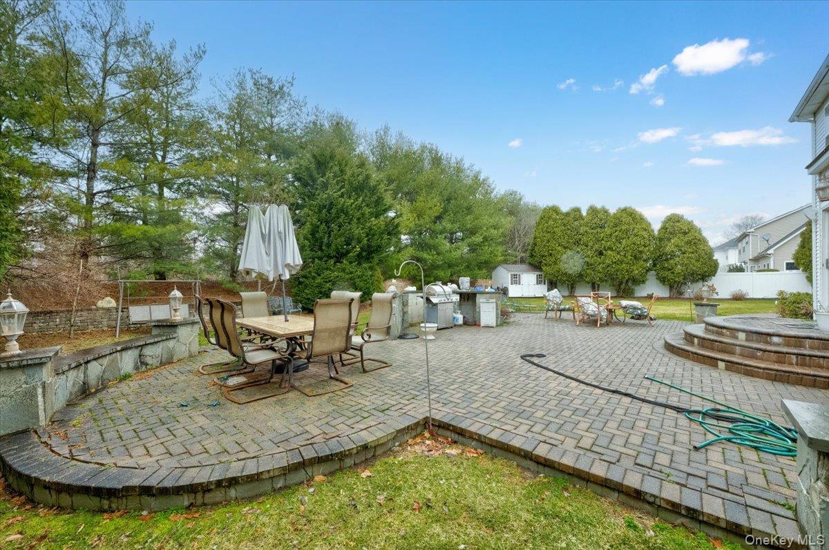 11 Island Trail Property Photo 22