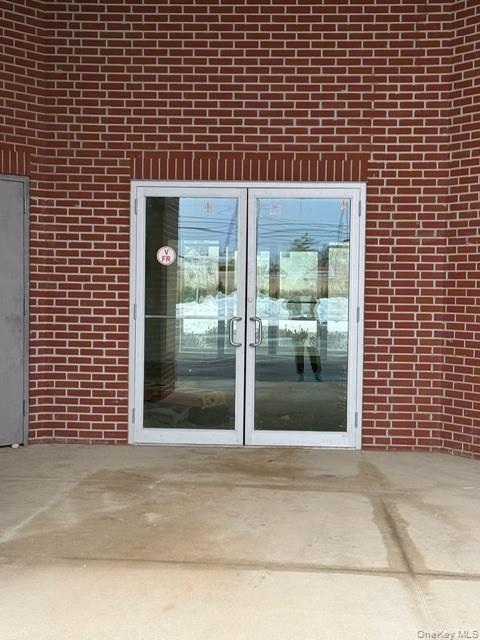 227 4th Avenue Property Photo 6