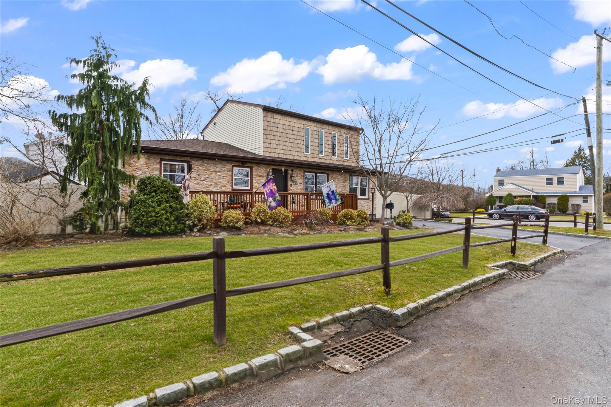 2 Burnett Avenue Property Photo 1
