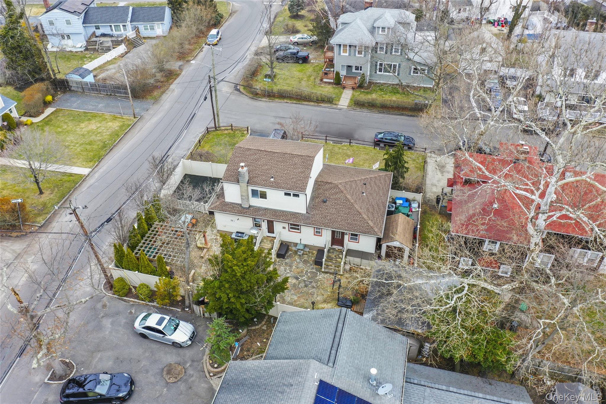 2 Burnett Avenue Property Photo 5