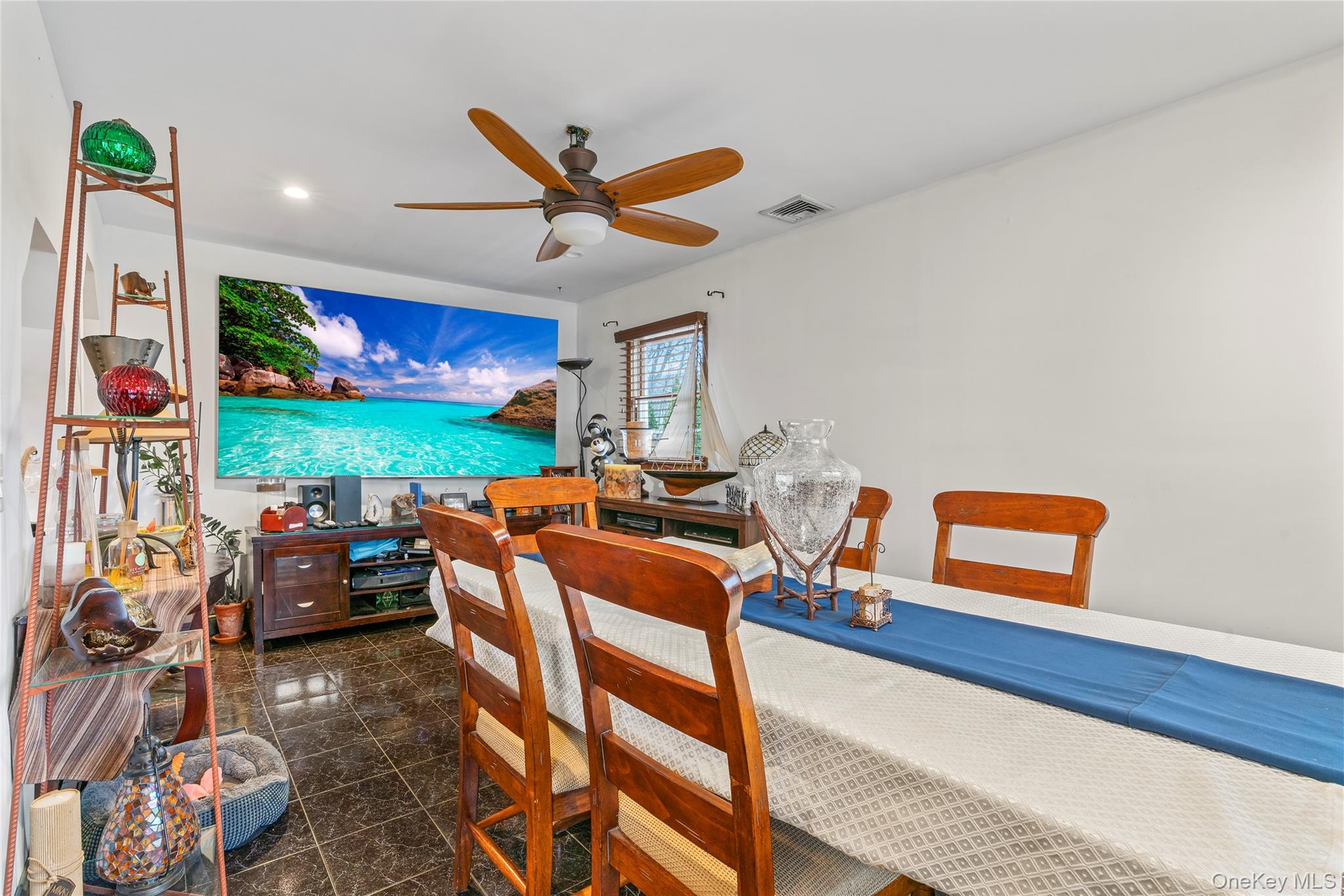 2 Burnett Avenue Property Photo 17
