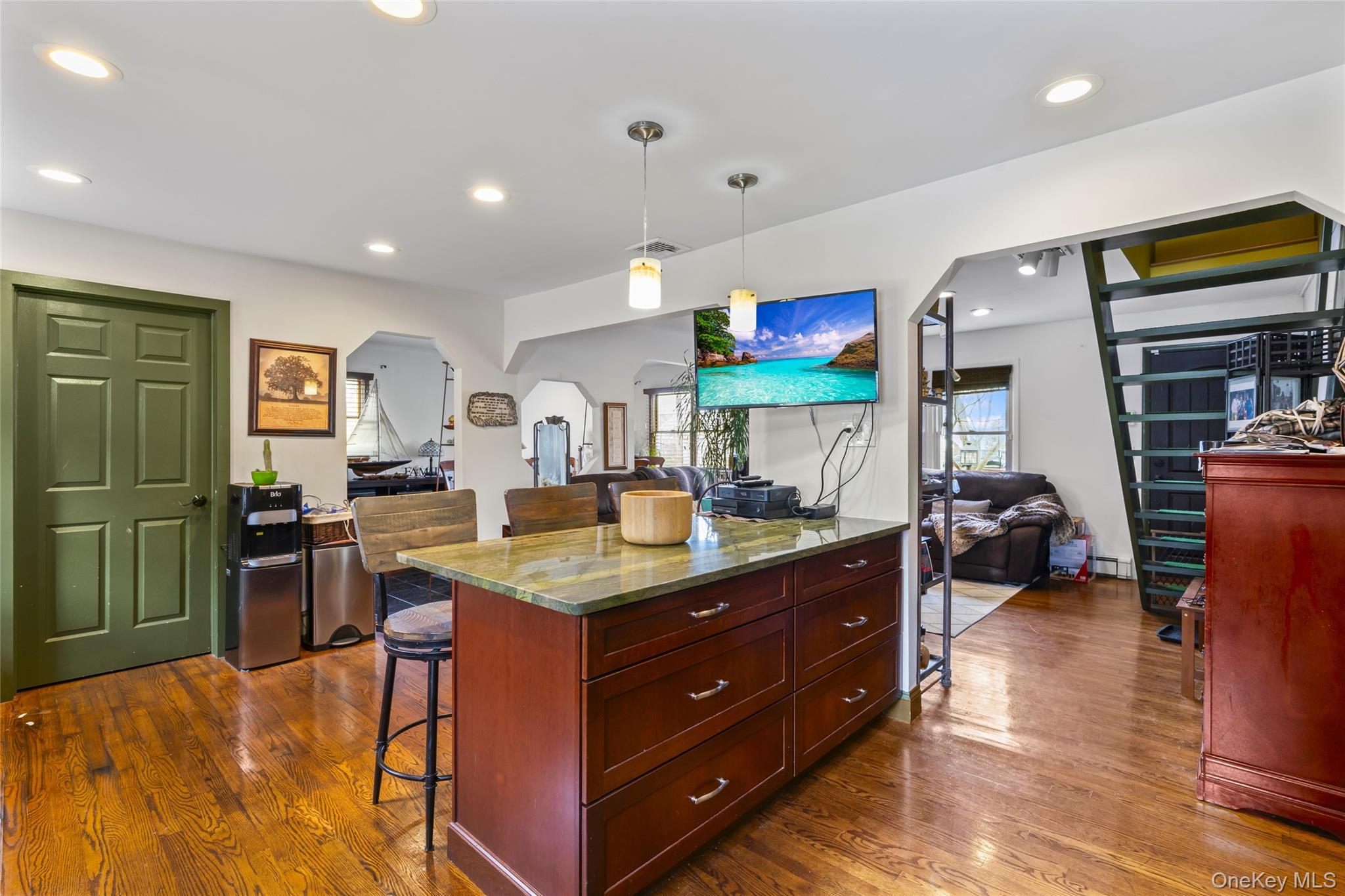 2 Burnett Avenue Property Photo 19