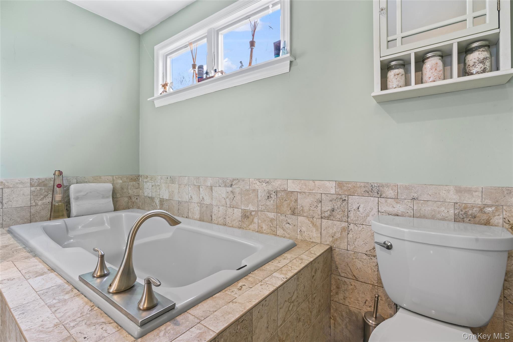 2 Burnett Avenue Property Photo 26