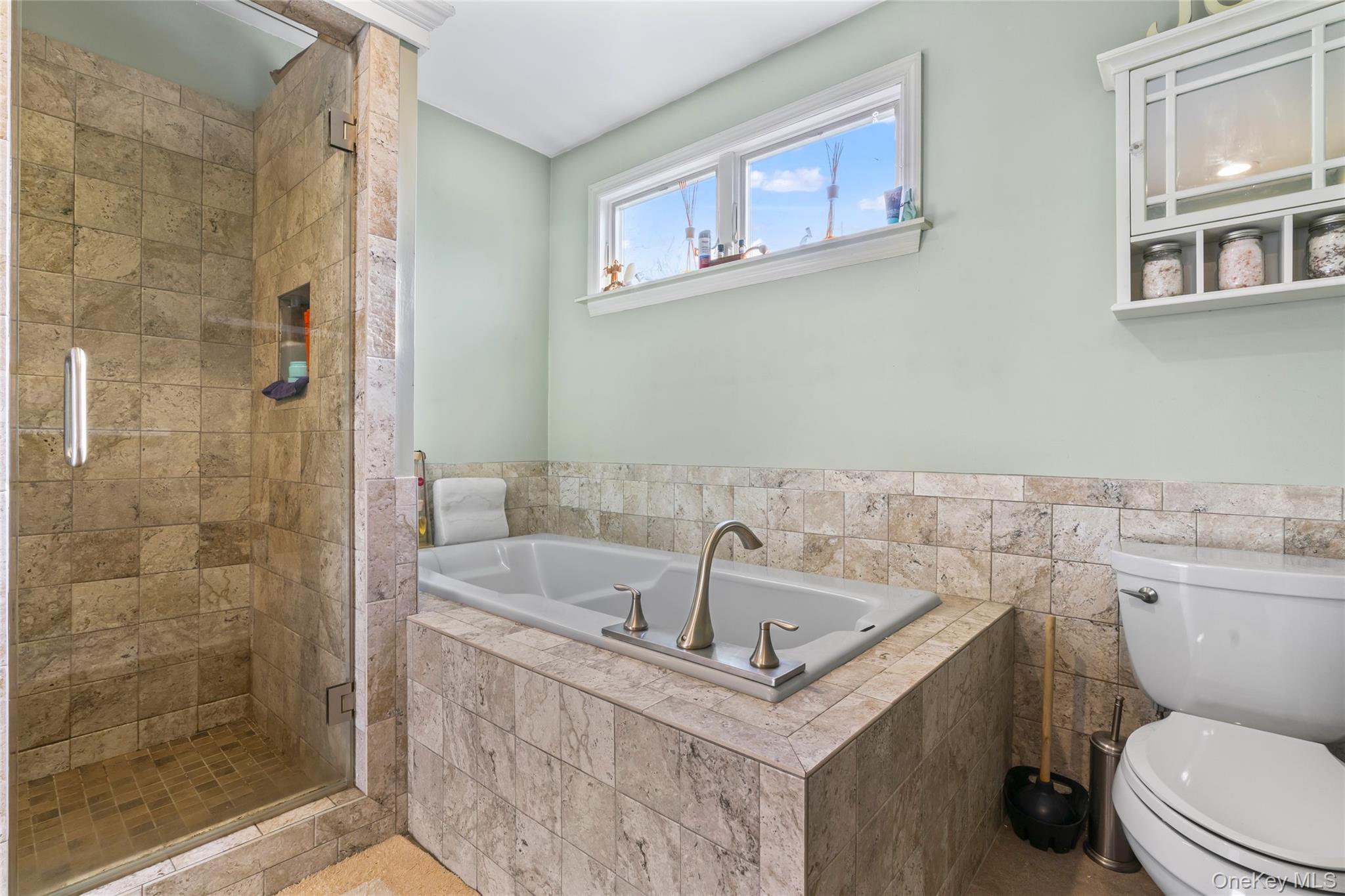 2 Burnett Avenue Property Photo 27