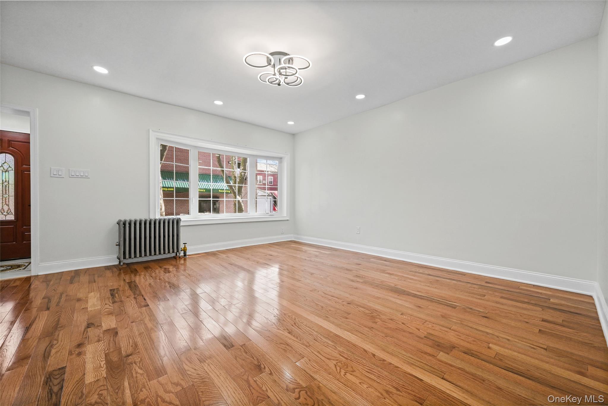 2716 99th Street Property Photo 6