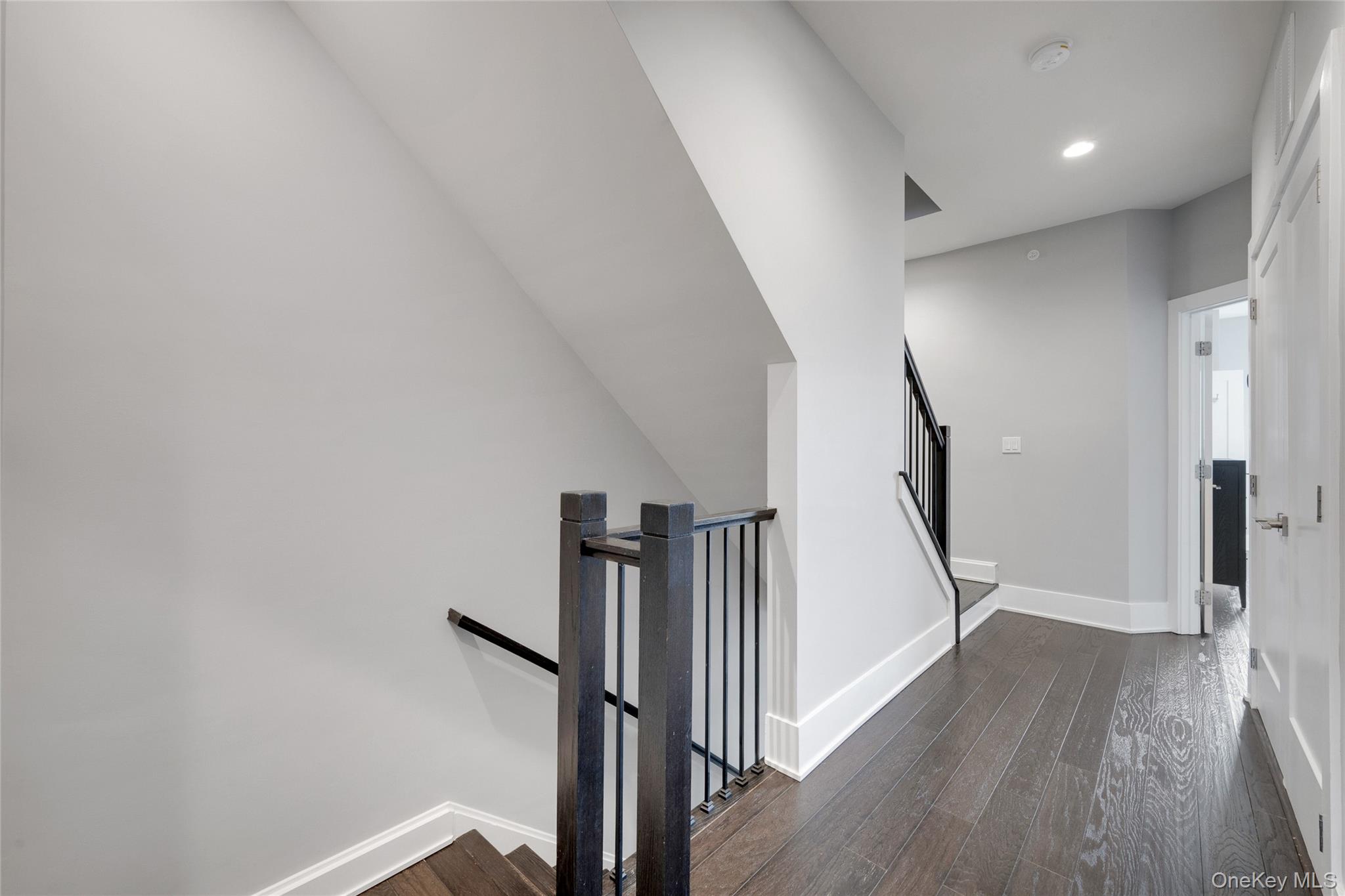 203 Palisades Boulevard Property Photo 20