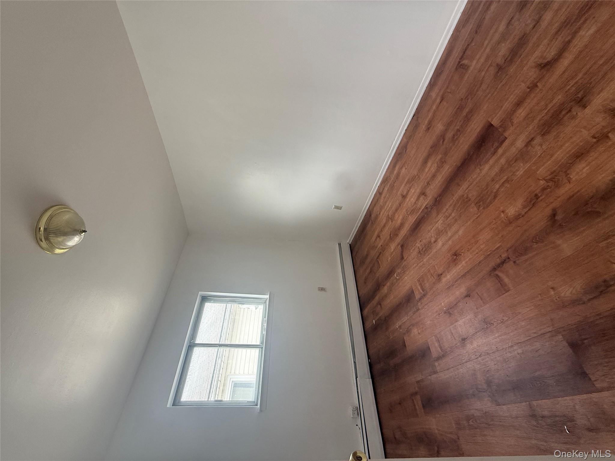 259-54 Craft Avenue 2 Property Photo 5