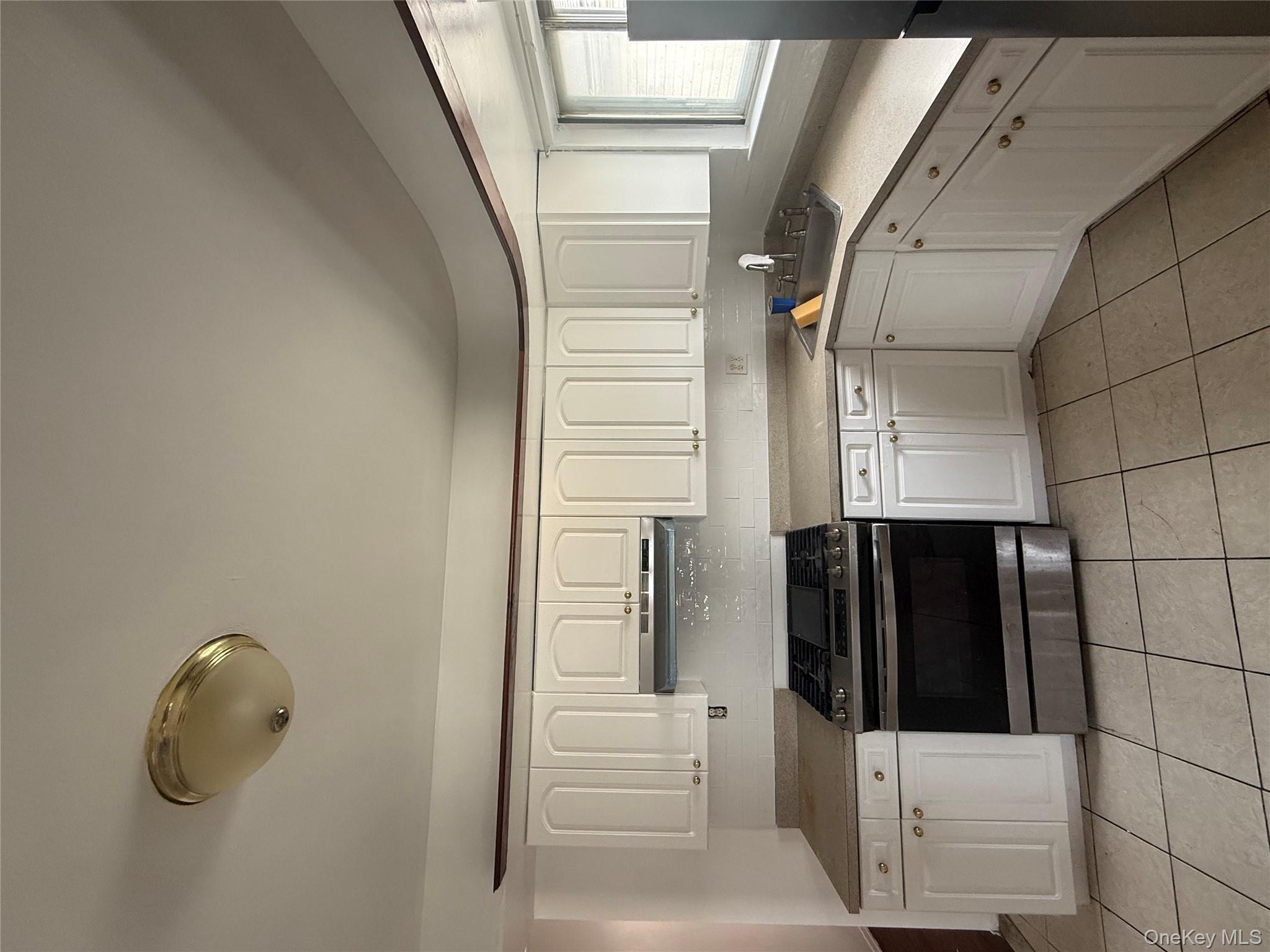 259-54 Craft Avenue 2 Property Photo 8