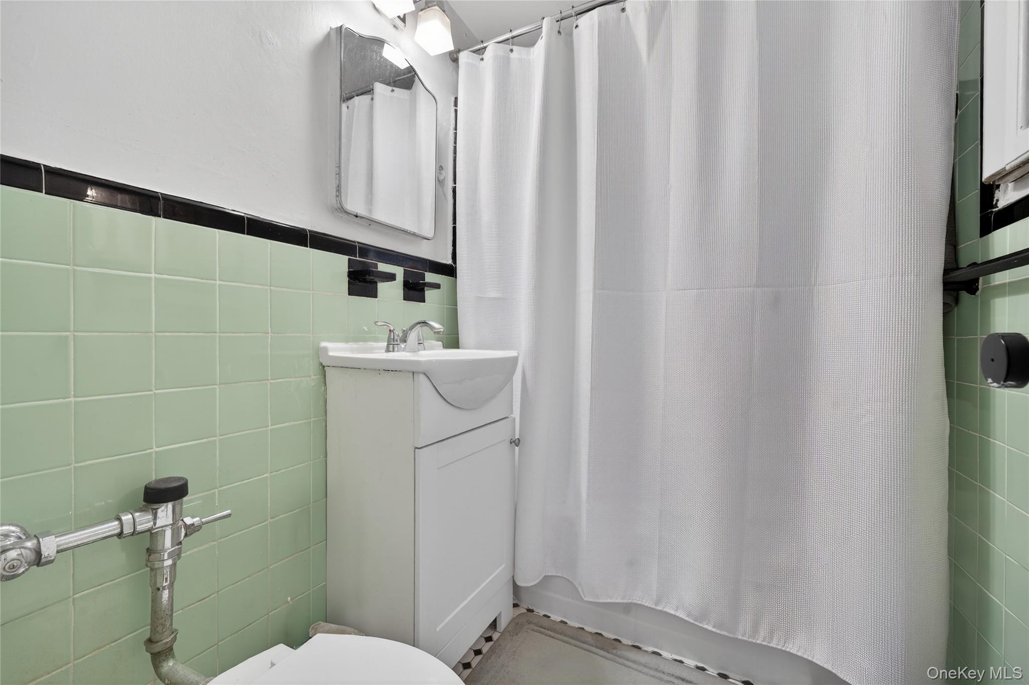 8385 116th Street 4l Property Photo 17