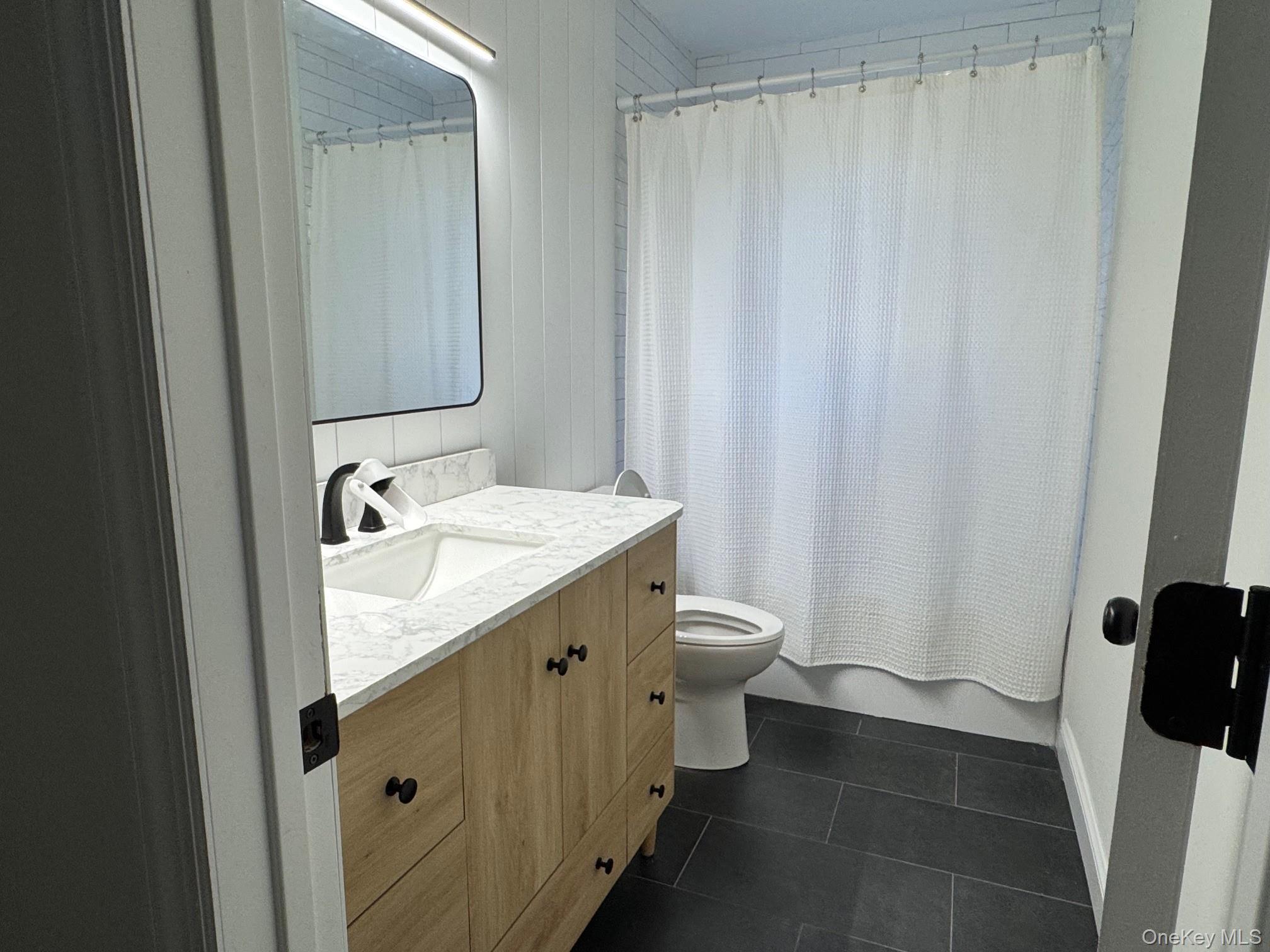 43 W Shore Road Property Photo 11