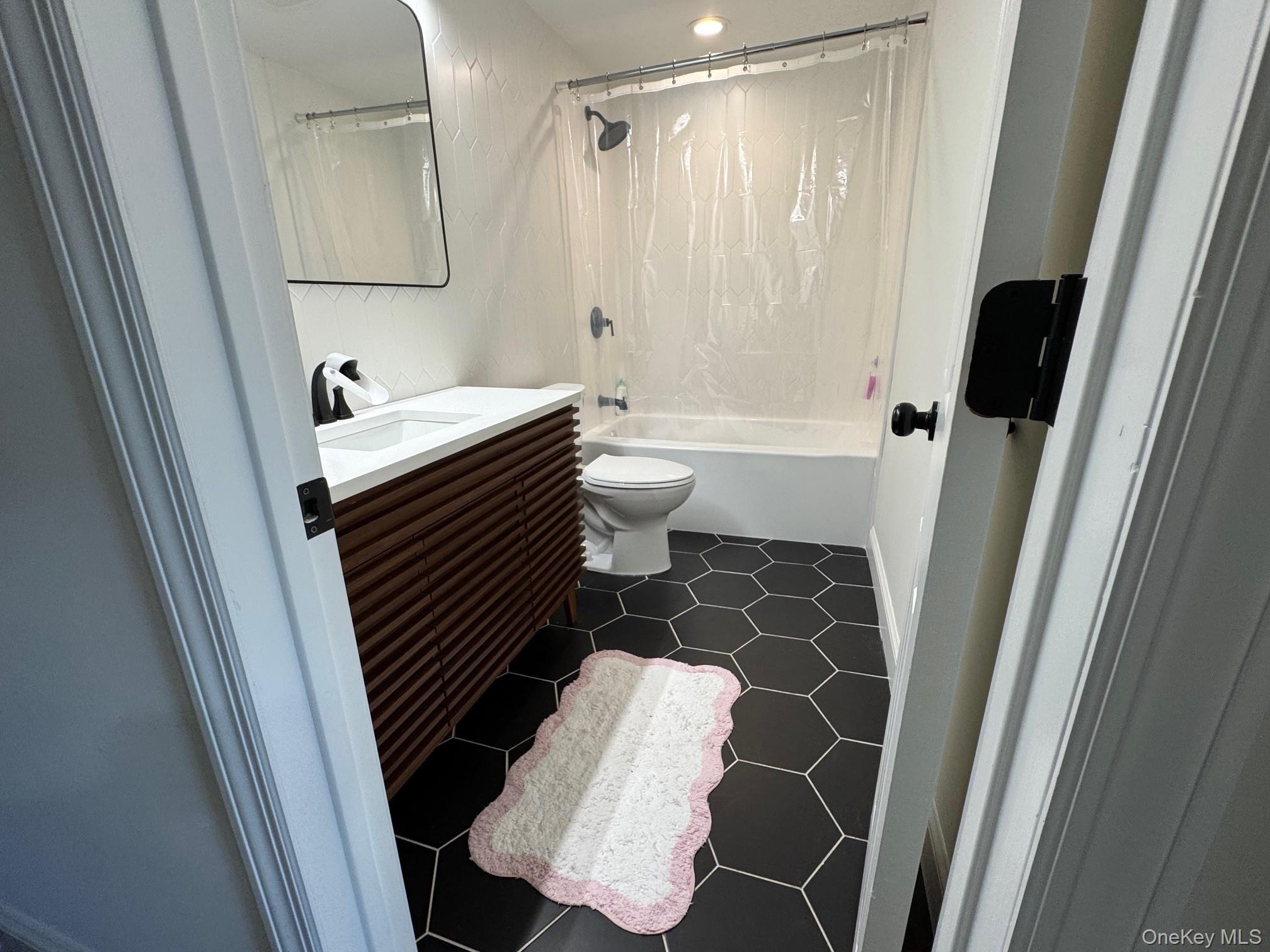 43 W Shore Road Property Photo 15