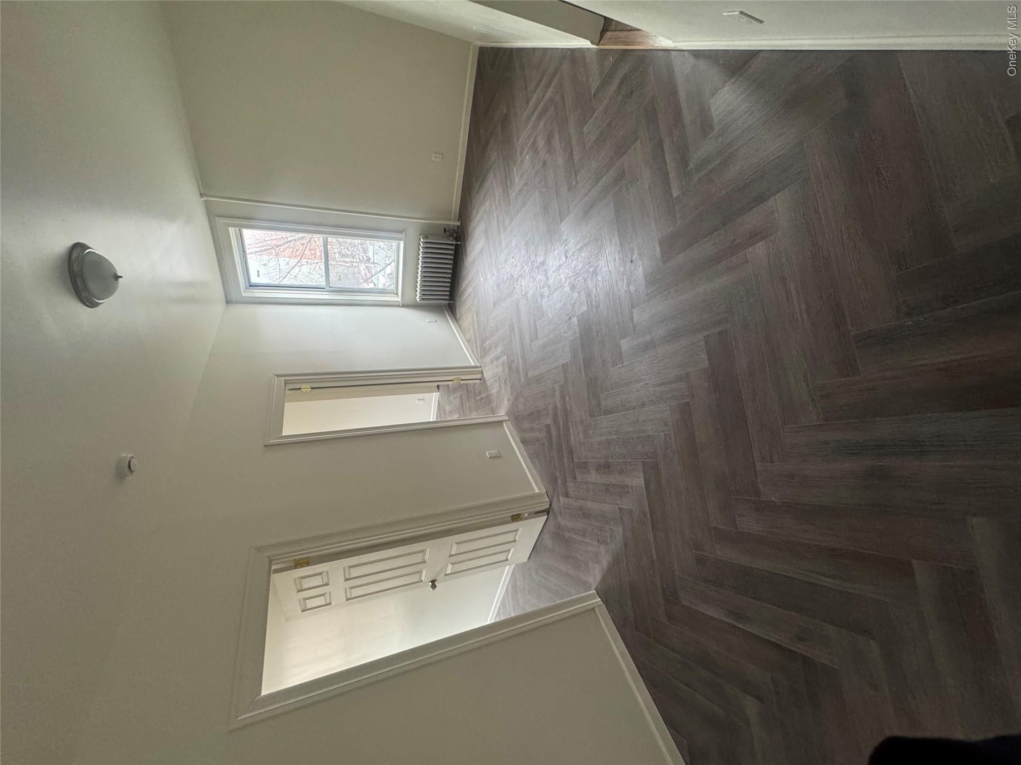 148 Lott St Property Photo 4
