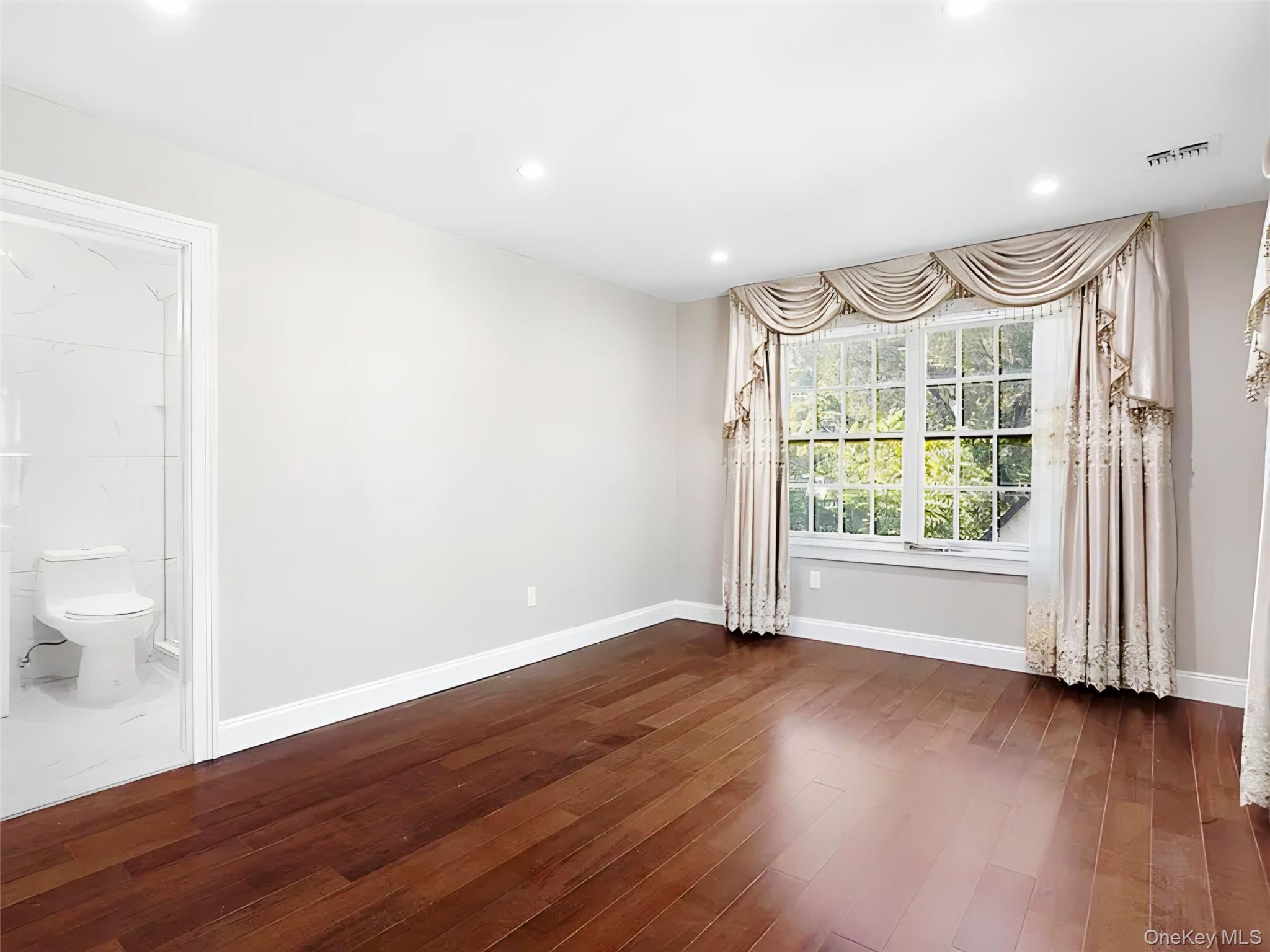 56 Jackson Avenue 1 Property Photo 21