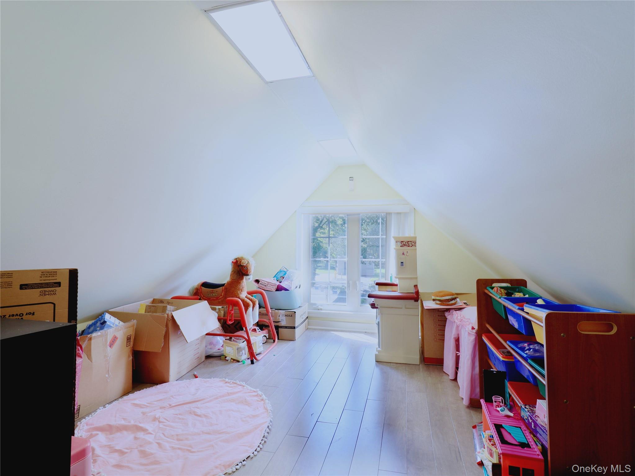6 Morris Lane Property Photo 23