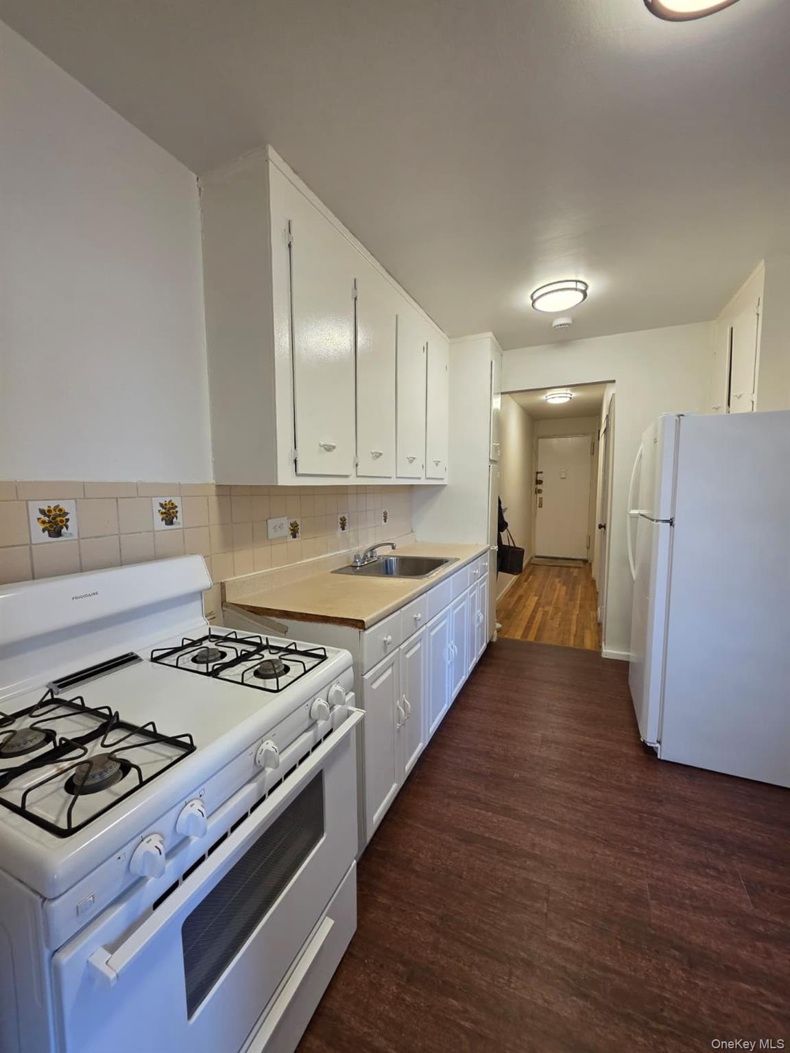 3119 Bailey Avenue 4F Property Photo 1