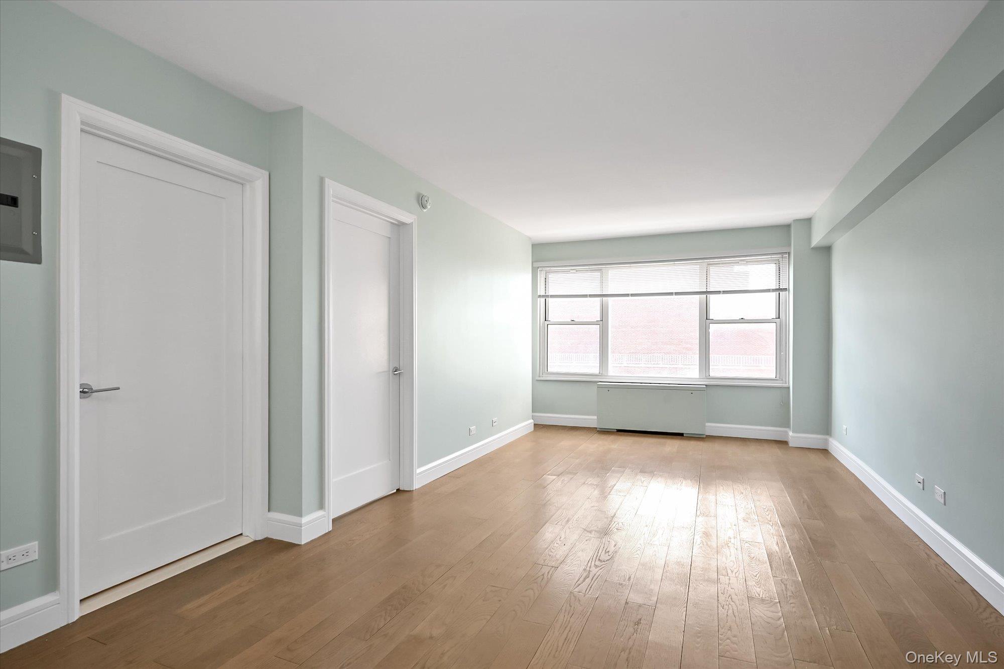 107-40 Queens Boulevard 10d Property Photo 3