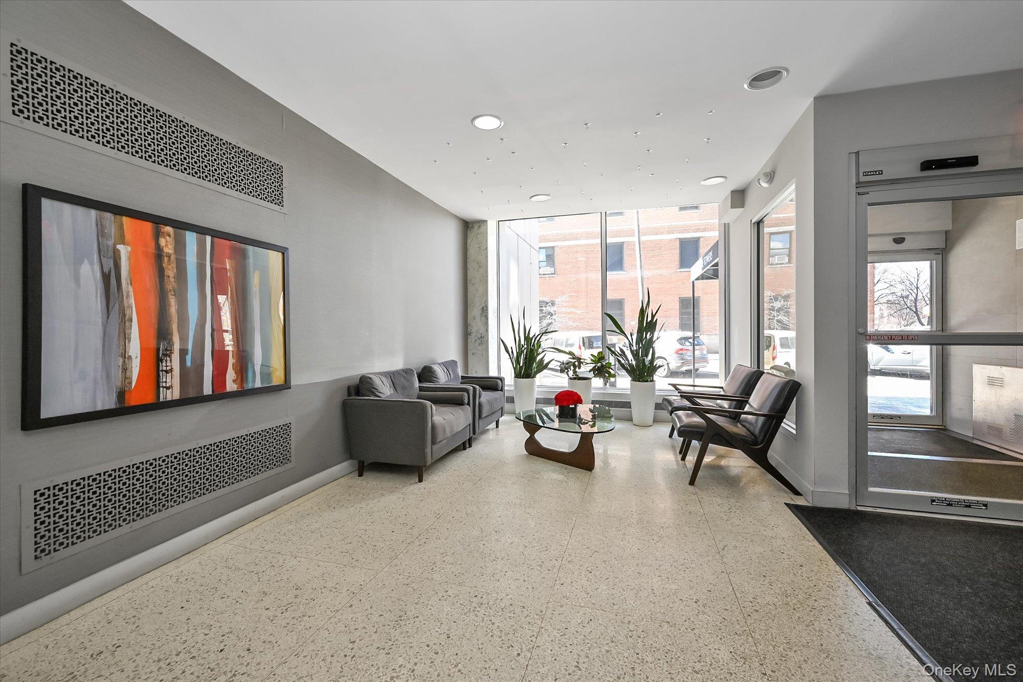 107-40 Queens Boulevard 10d Property Photo 15