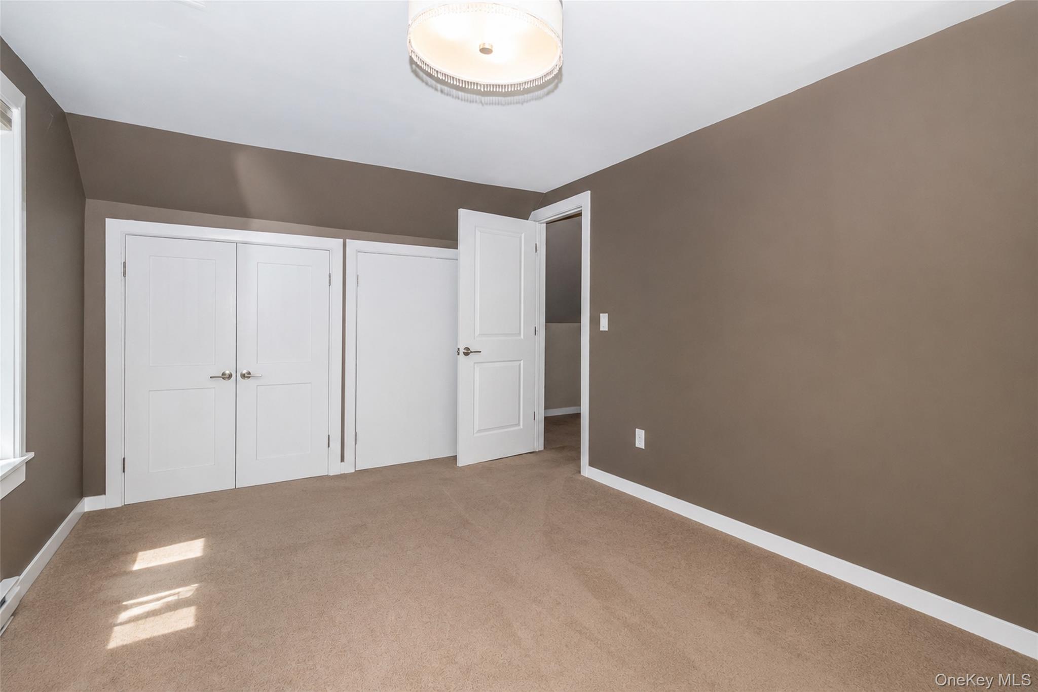 9 Primrose Avenue Property Photo 25