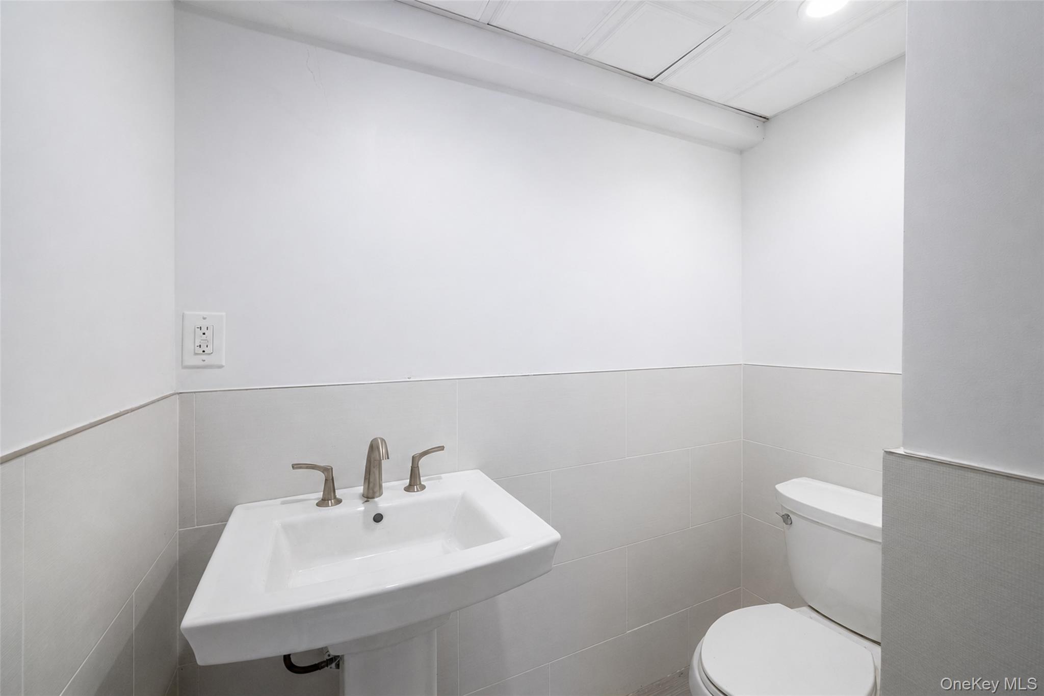 9 Primrose Avenue Property Photo 31