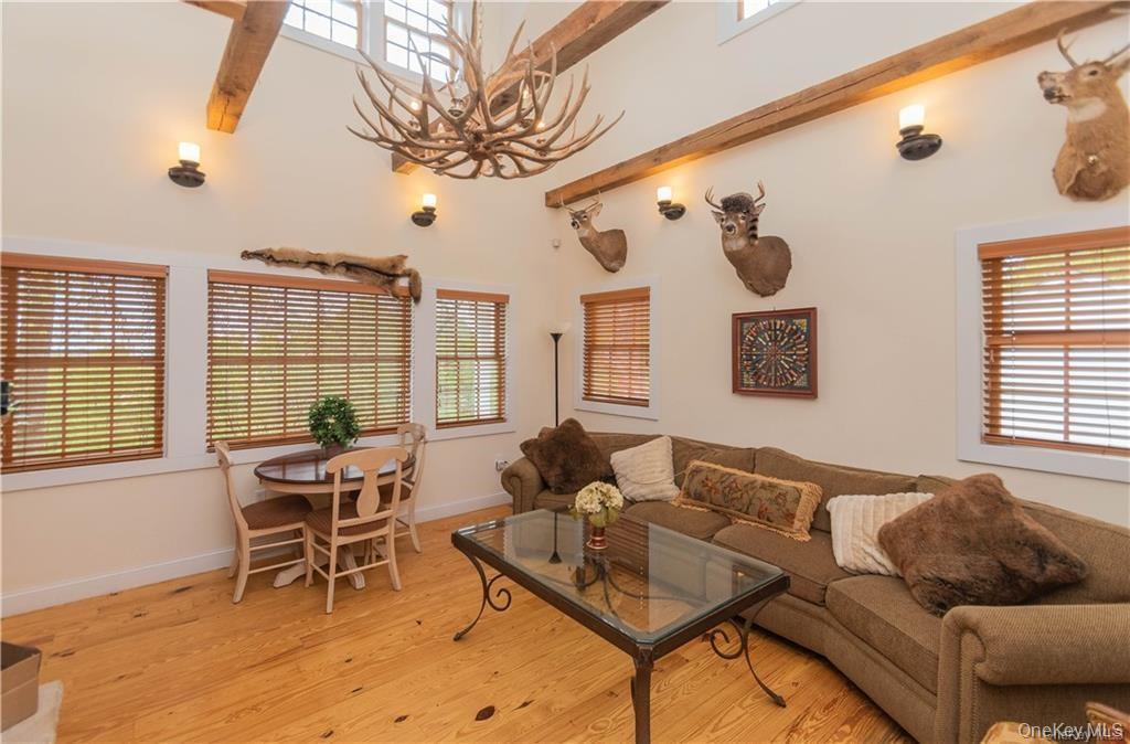 669 Mountain Road Property Photo 13