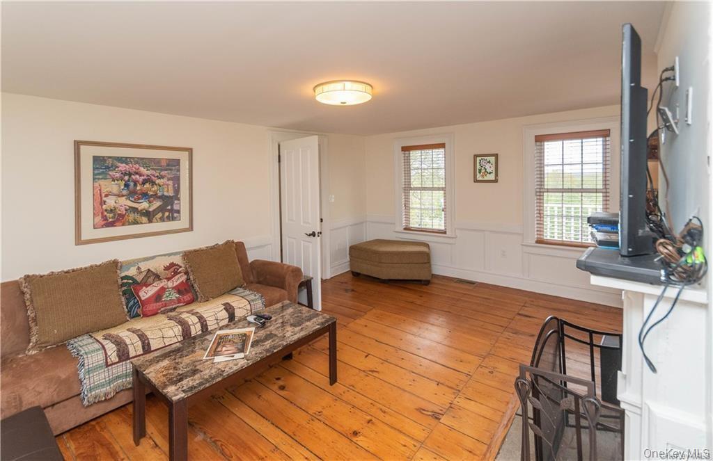 669 Mountain Road Property Photo 17