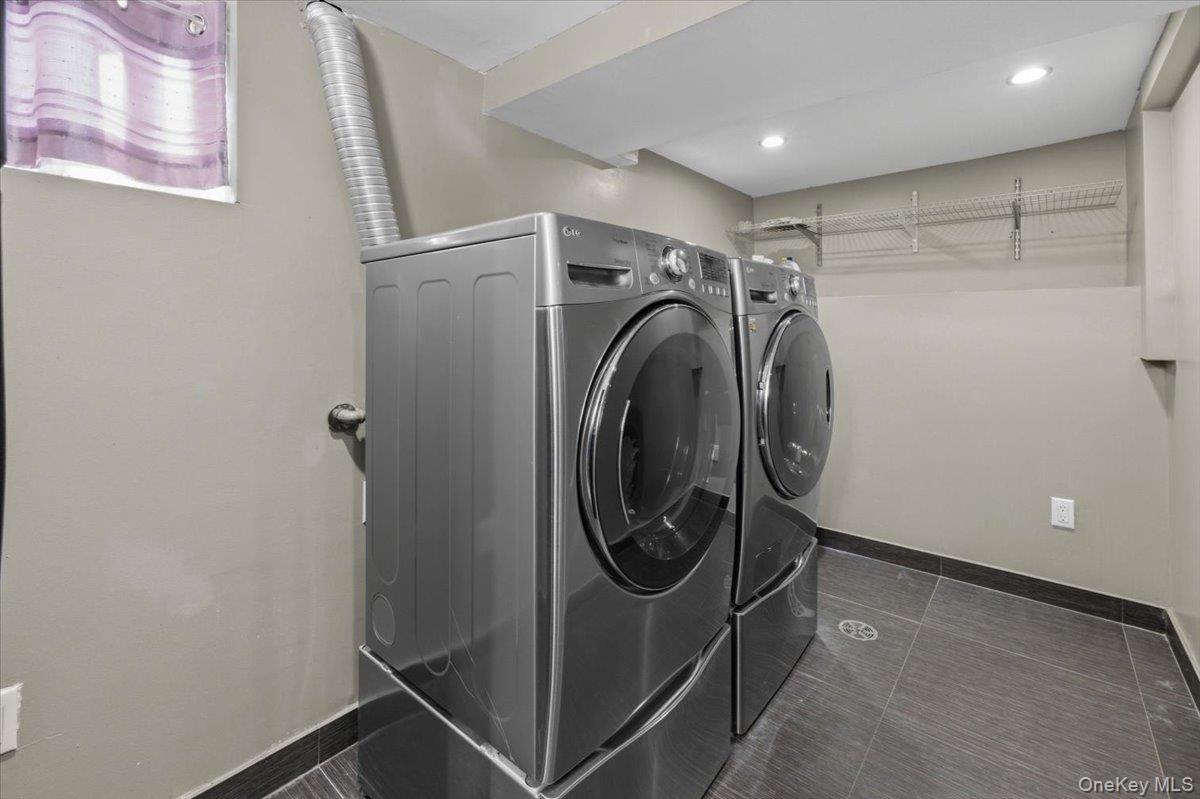 7535 60th Place Property Photo 18